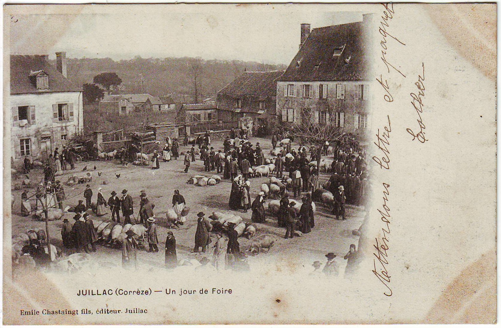 JUILLAC Correze UN JOUR DE FOIRE , Carte Postale - Juillac