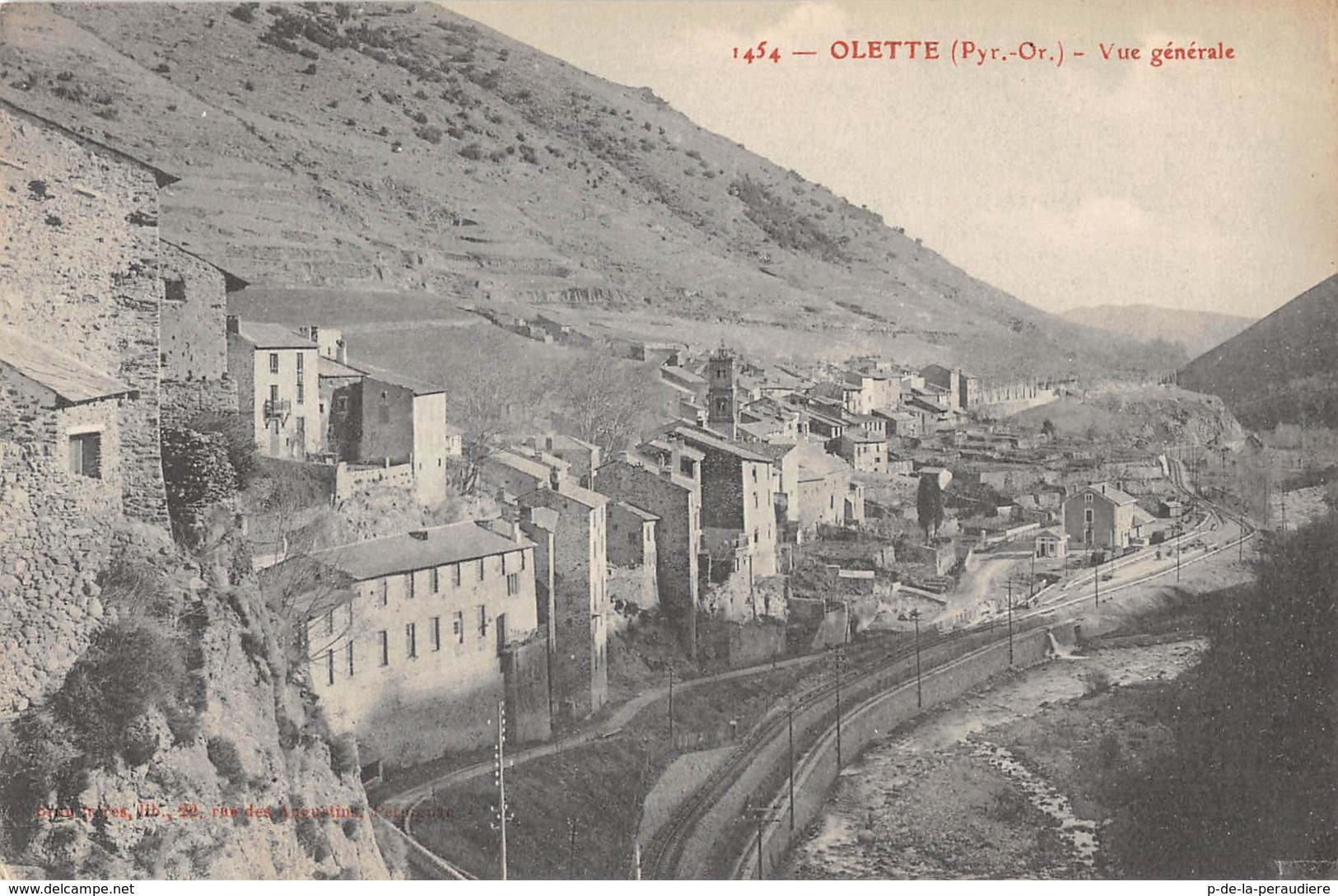 RARE LOT DE PRES DE 400 CPA DES VILLAGES DES PYRENEES ORIENTALES (lot avec gare diligence et tout petit village) DEP 66