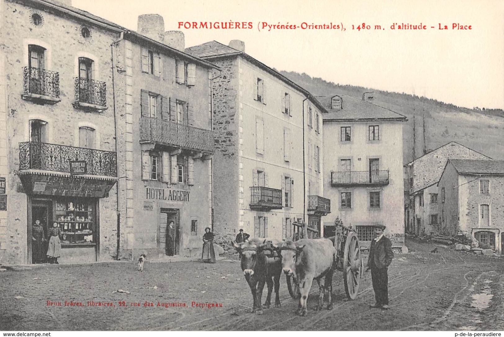 RARE LOT DE PRES DE 400 CPA DES VILLAGES DES PYRENEES ORIENTALES (lot avec gare diligence et tout petit village) DEP 66