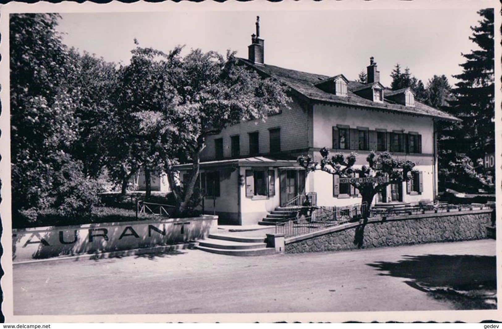 Savigny, Hôtel Des Alpes (12322) - Savigny