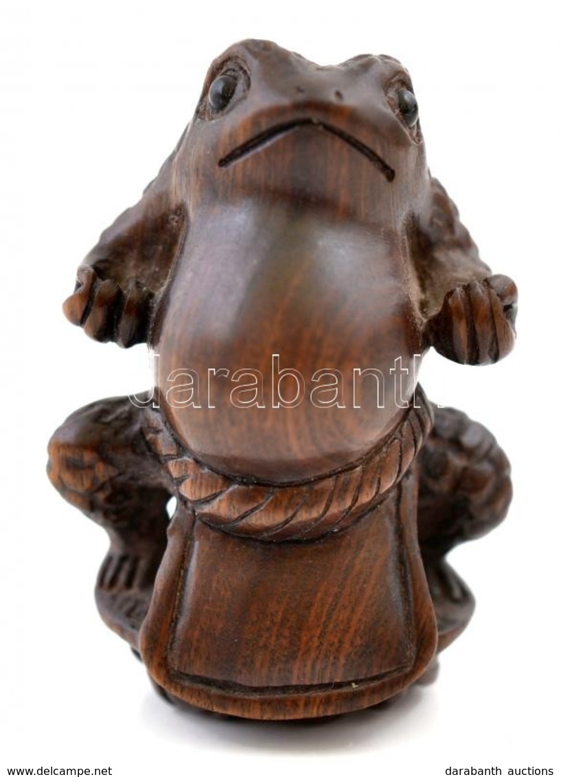 Béka Formájú Necuke. Cseresznyefa, Alján Jelzett / Frog Netsuke, Cherrywood. Signed. 48 Mm - Andere & Zonder Classificatie