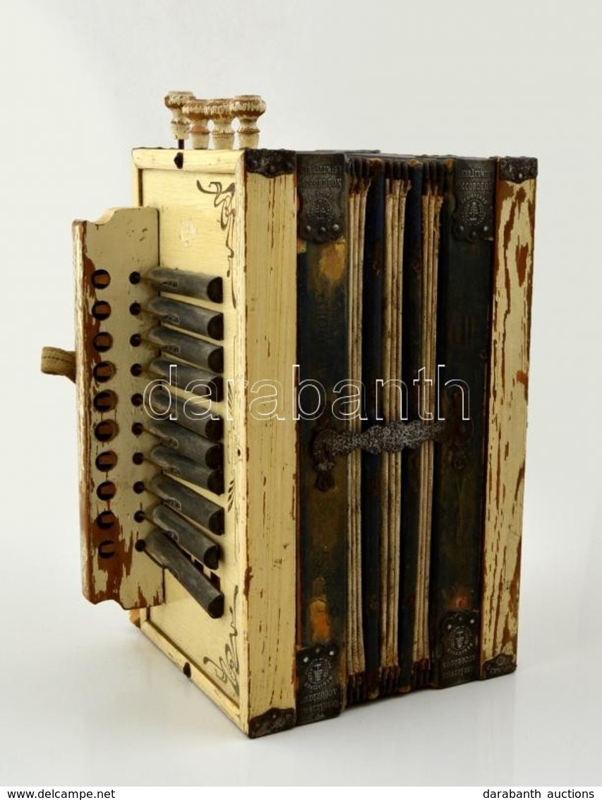 Gerbr: Ludwigs Accordeon Harmonika, Viselt állapotban, Nem M?ködik, 25×31 Cm - Autres & Non Classés