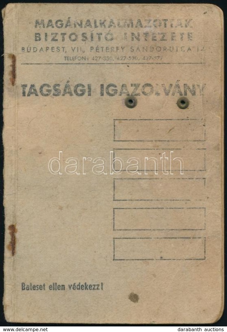 1948 Magánalkalmazottak Biztosító Intézetének Fényképes Igazolványa Apáca Részére, Bejegyzésekkel, Kissé Viseltes állapo - Non Classés