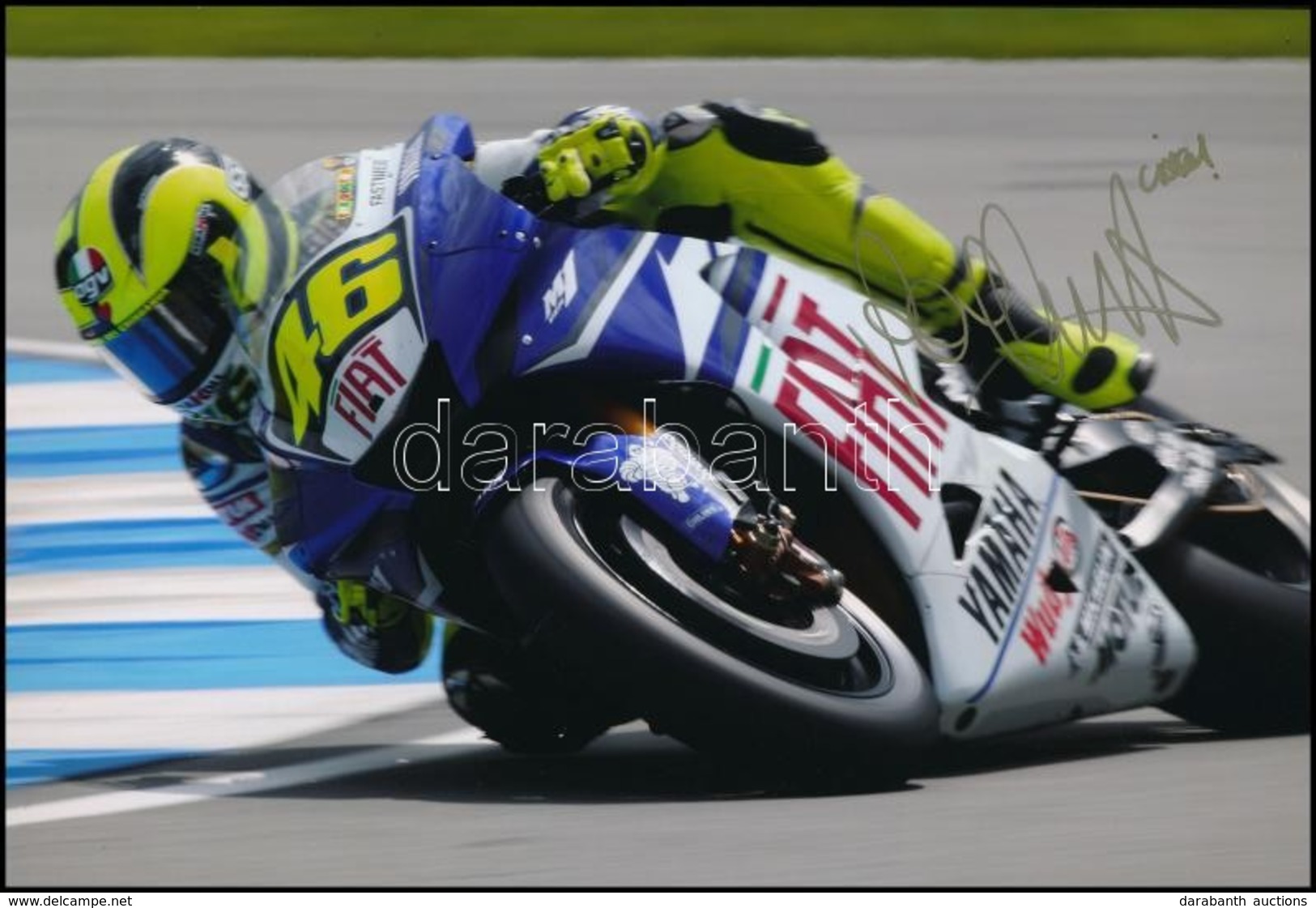 Valentino Rossi (1979-) Motorversenyz? Aláírása Fotón, / Autograph Signature - Autres & Non Classés