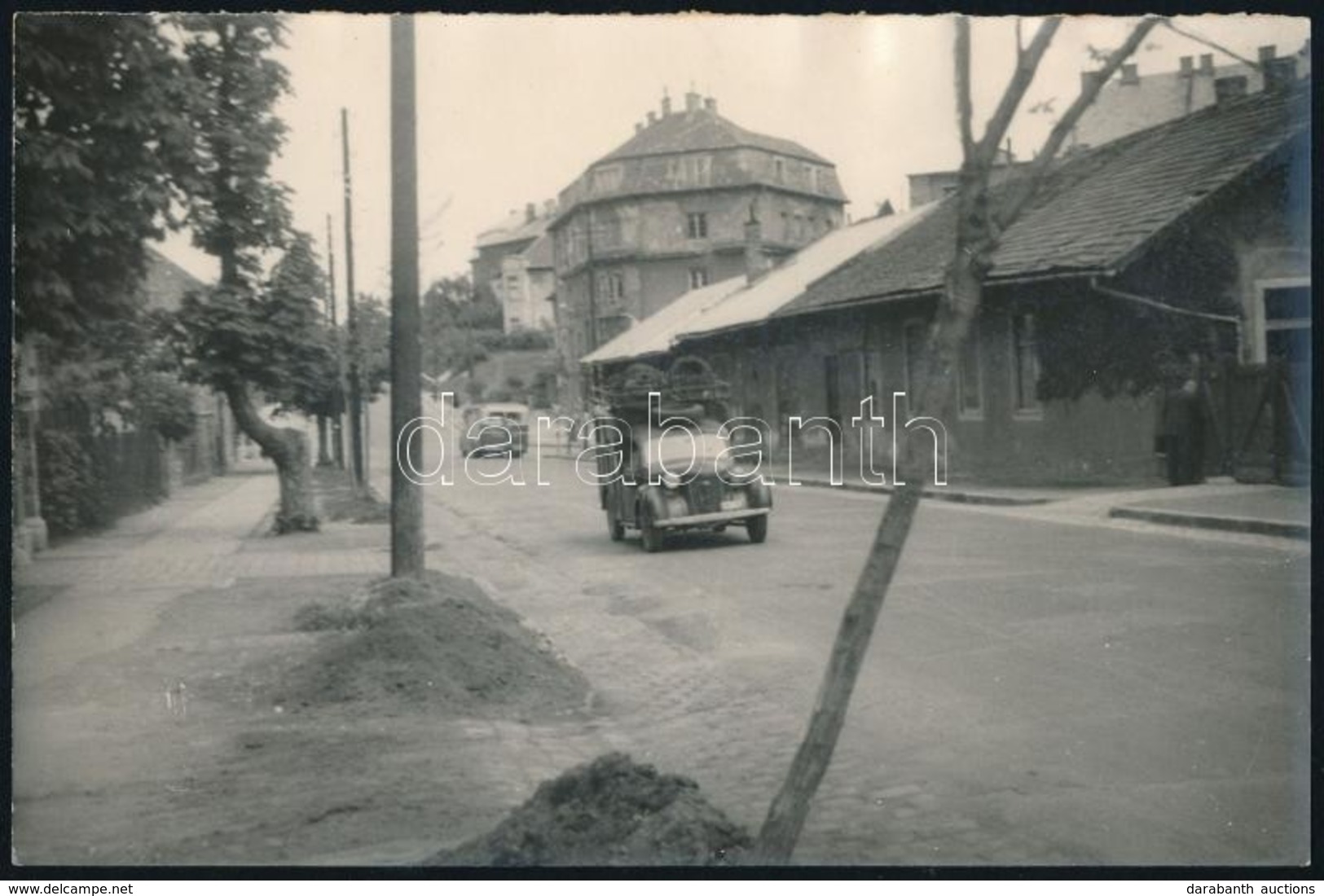 Cca 1950 Budapest, Külváros Autókkal, Fotó, Hátulján Feliratozva, 12×18 Cm - Autres & Non Classés