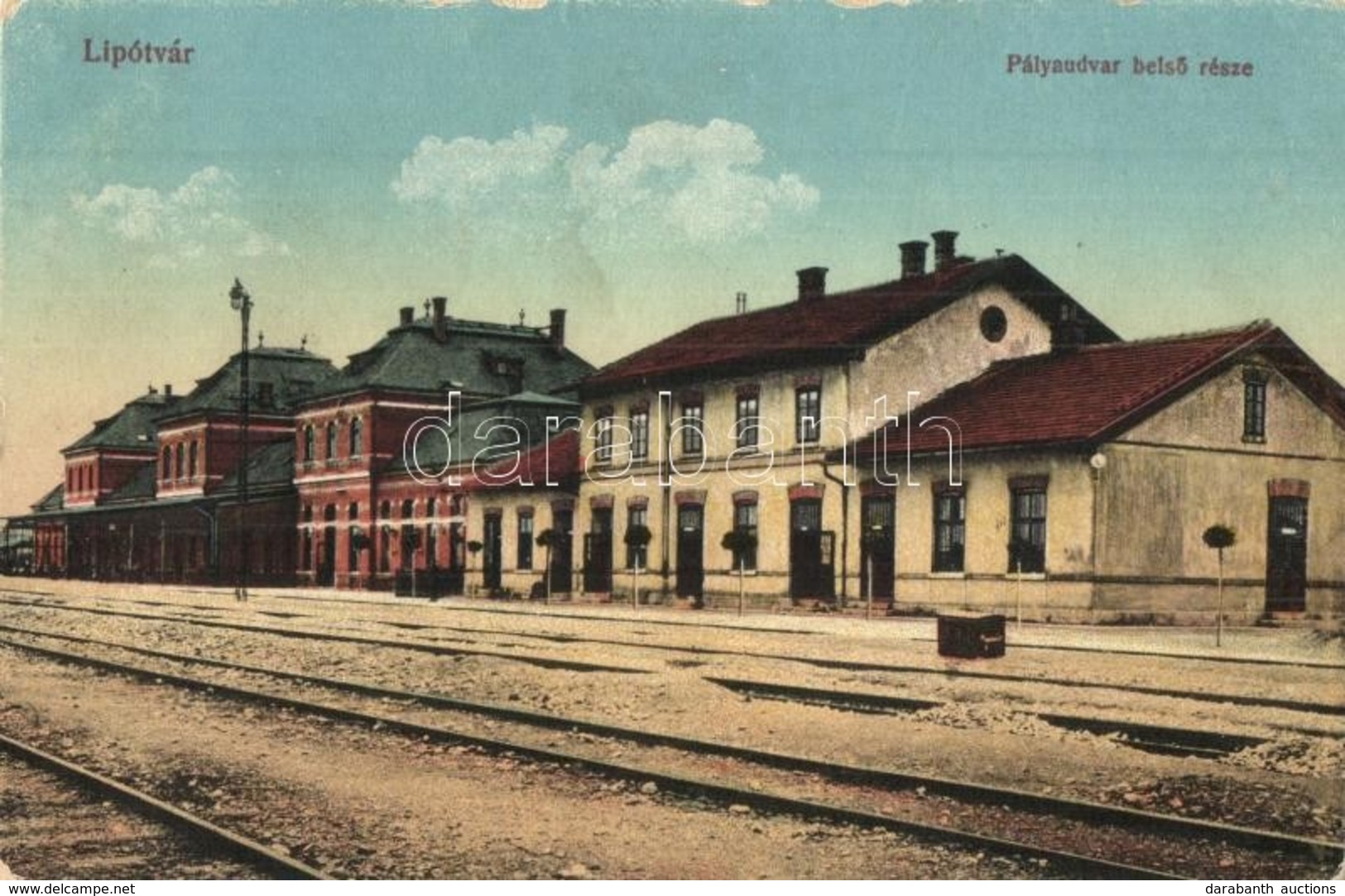 ** T2/T3 Lipótvár, Újvároska, Leopoldov; Vasútállomás, Pályaudvar Bels? Része / Railway Station (EK) - Non Classés