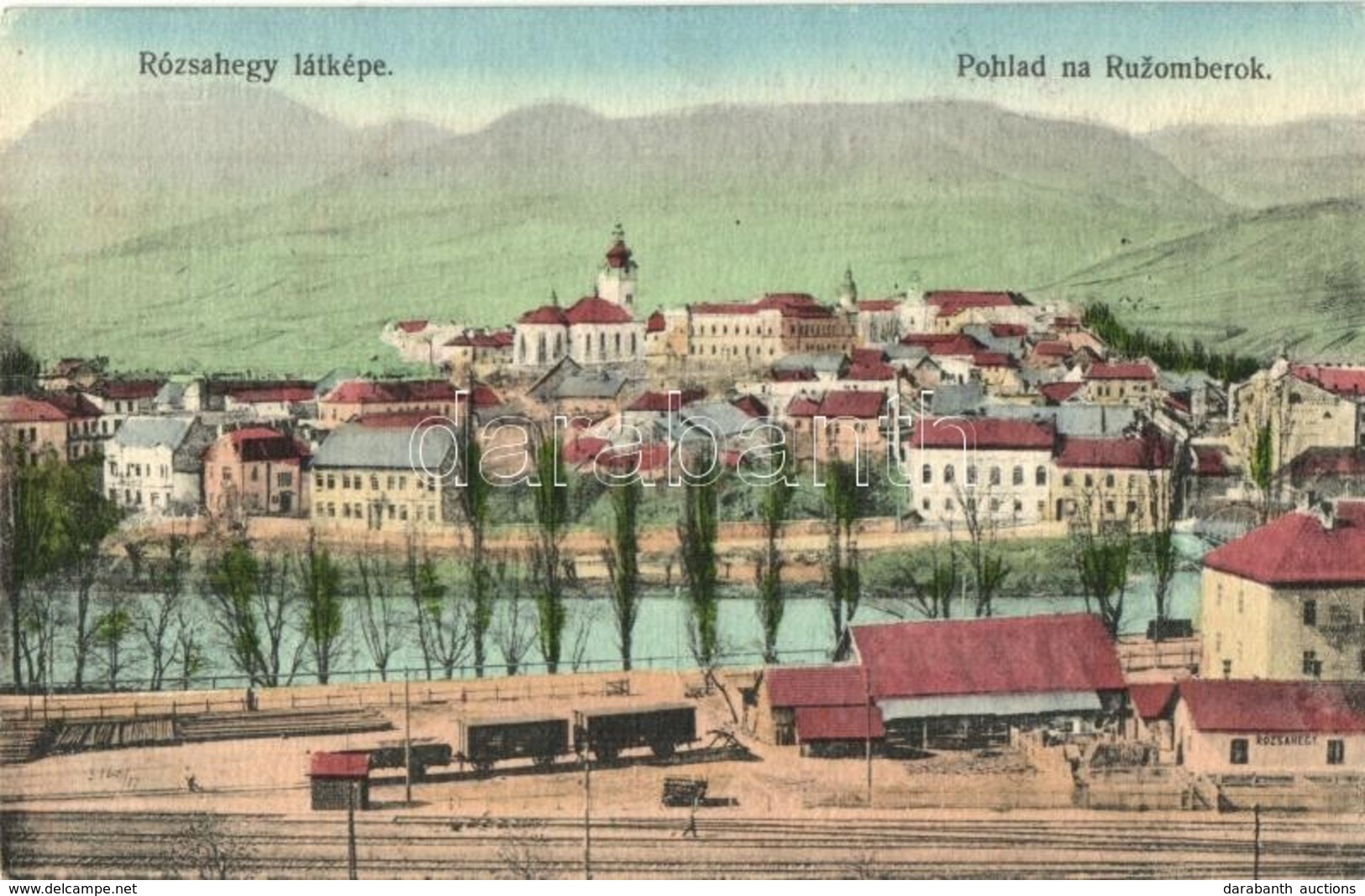 T2 Rózsahegy, Ruzomberok; Látkép, Vasútállomás, Vagonok. Kiadja Valuch János / General View, Railway Station, Wagons - Zonder Classificatie