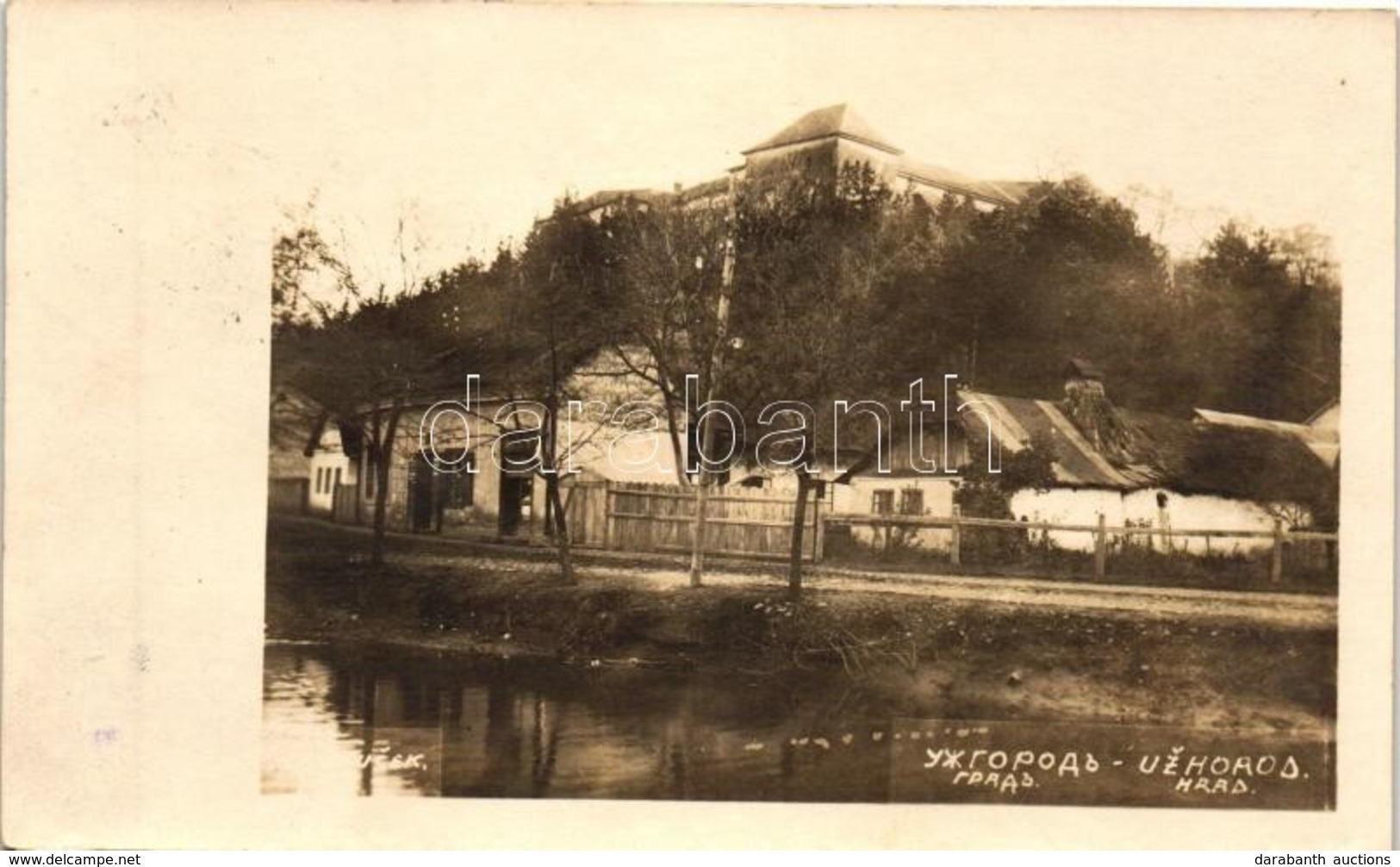 T2 Ungvár, Vár / Castle, Photo - Non Classés