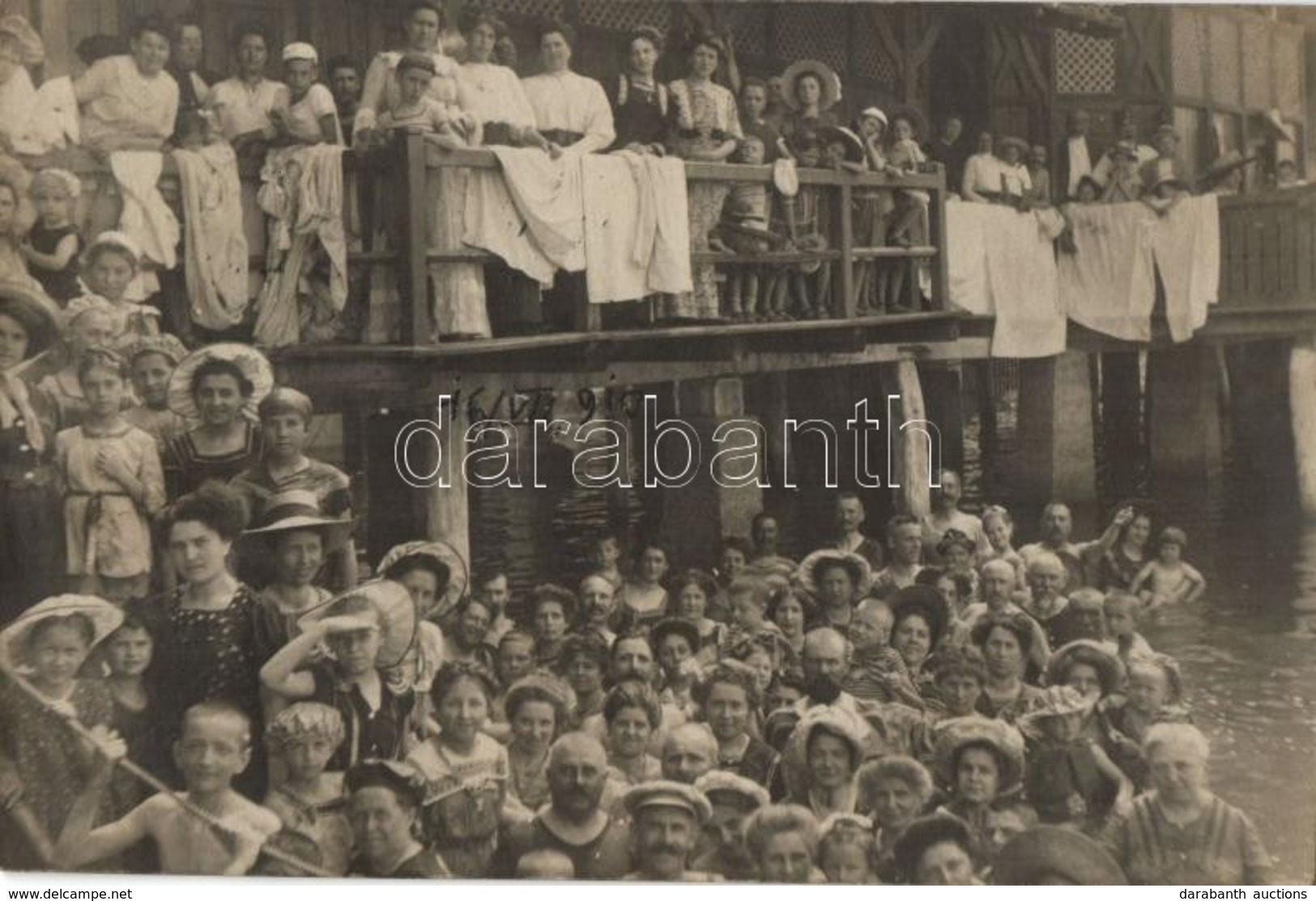 T2/T3 Crikvenica, Bathing People, Photo (fl) - Unclassified