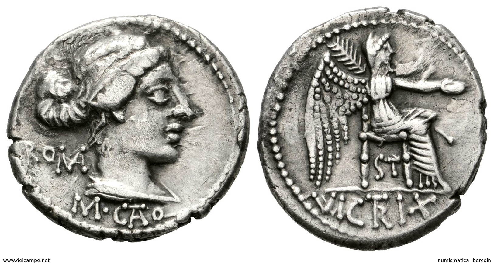 213 M. PORCIUS CATO. Denario. 80 A.C. Roma. A/ Busto De La Libertad A Derecha, Detrás ROMA Debajo M.CATO. R/ Victoria Al - Republiek (280 BC Tot 27 BC)