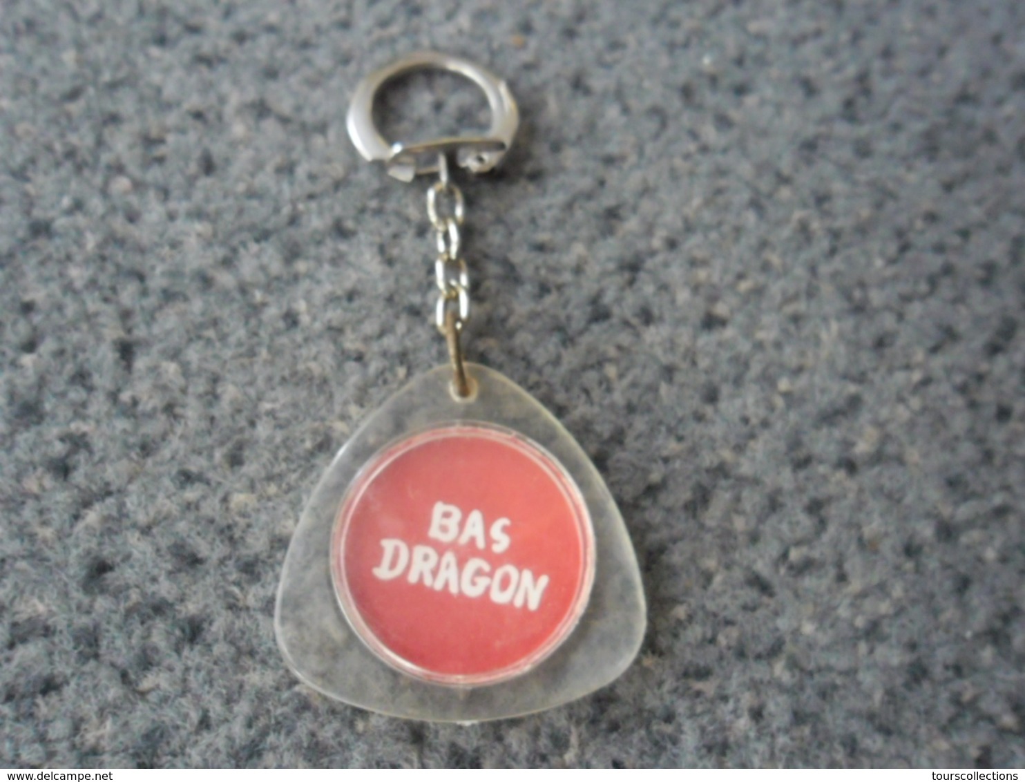 1 PORTE CLEFS DRAGON @ Vers 1965 - Porte-clefs