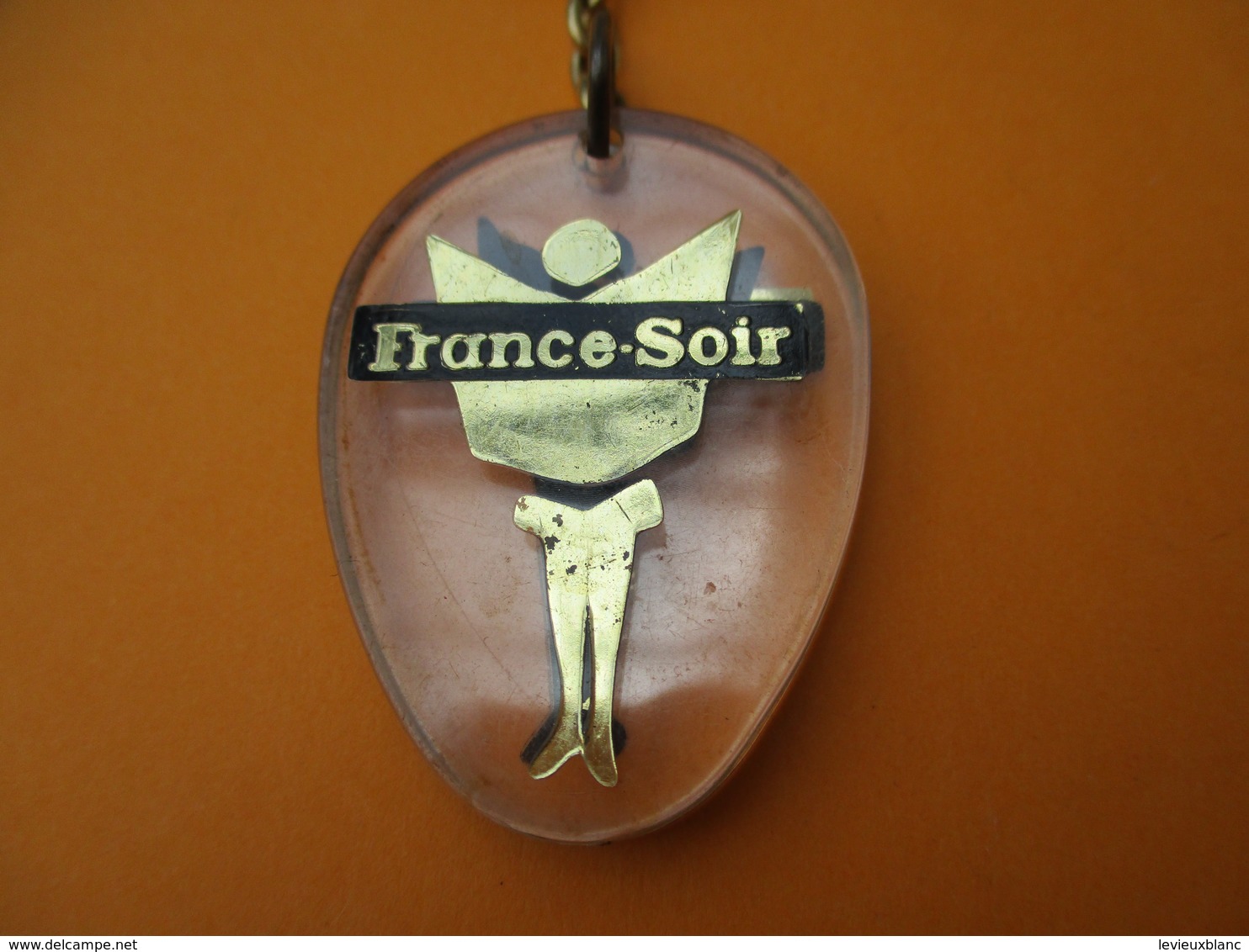 Porte-clés Publicitaire/ Presse/Journal/FRANCE SOIR/Plexyglass /Vers 1960-70                   POC300 - Key-rings