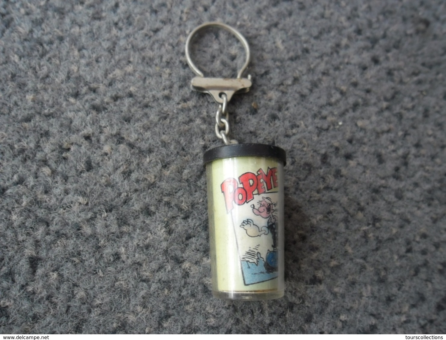 1 PORTE CLEFS POPEYE - MOUTARDE MAILLE Depuis 1747 @ Vers 1965 - Porte-clefs