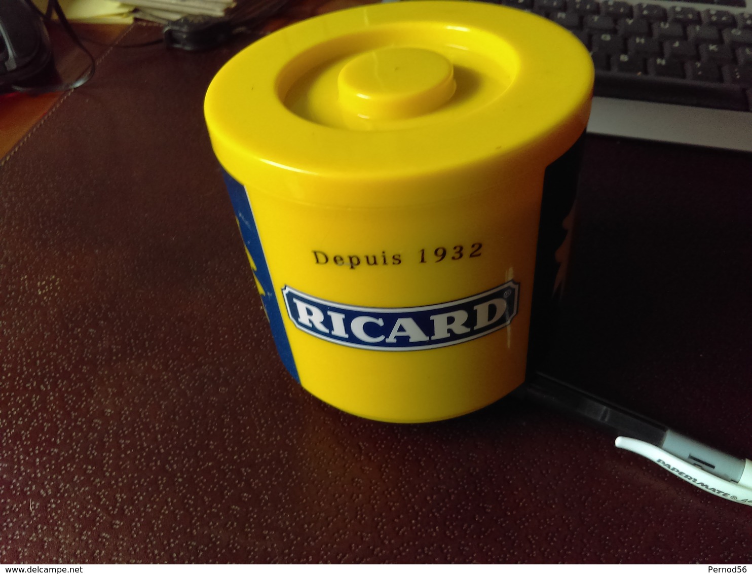 Petit Thermos Ou Pot à Cacahouettes Assez Rare Marque  RICARD Soleil - Autres & Non Classés