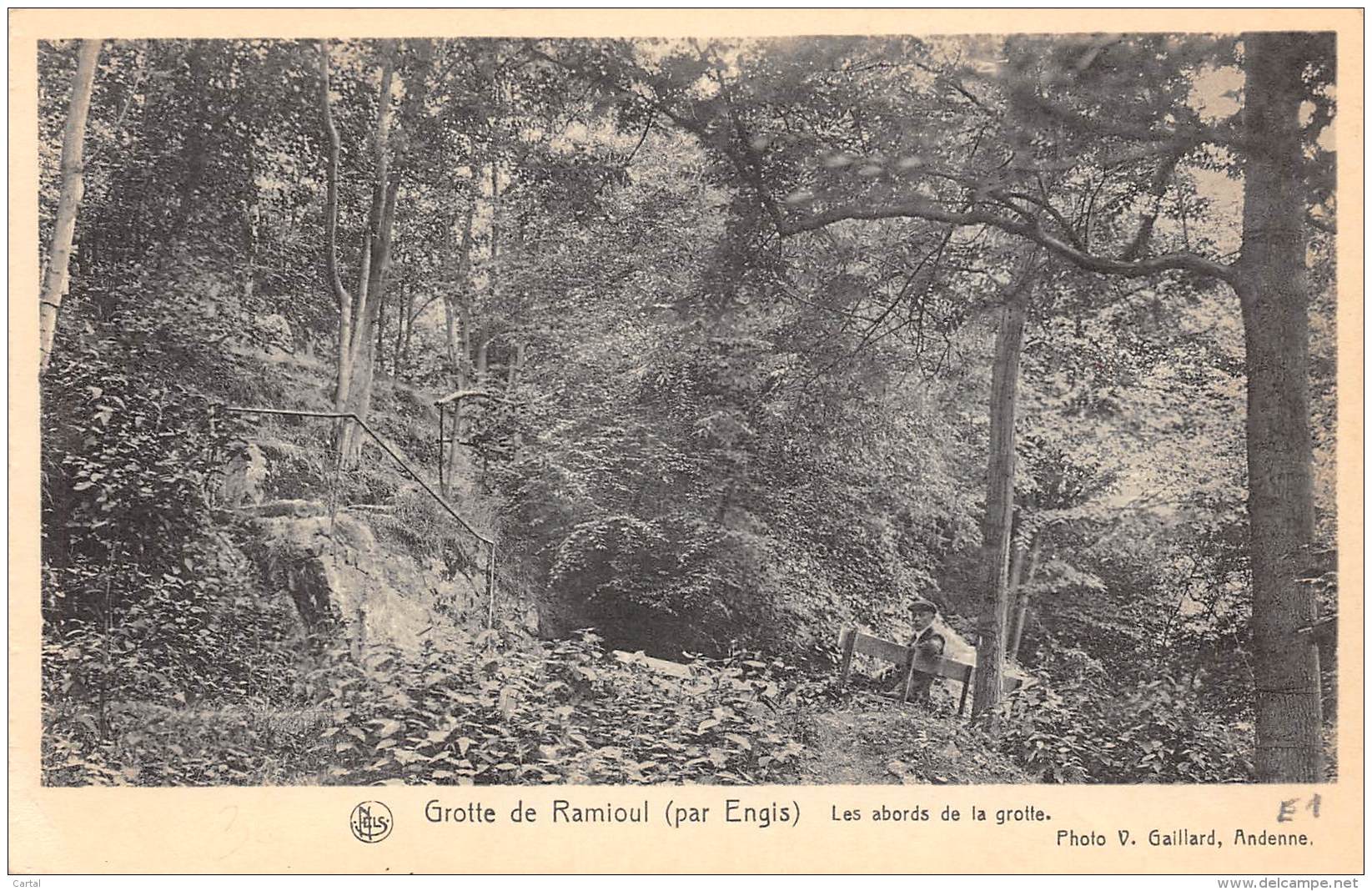 Grotte De Ramioul (par Engis) - Les Abords De La Grotte - Engis