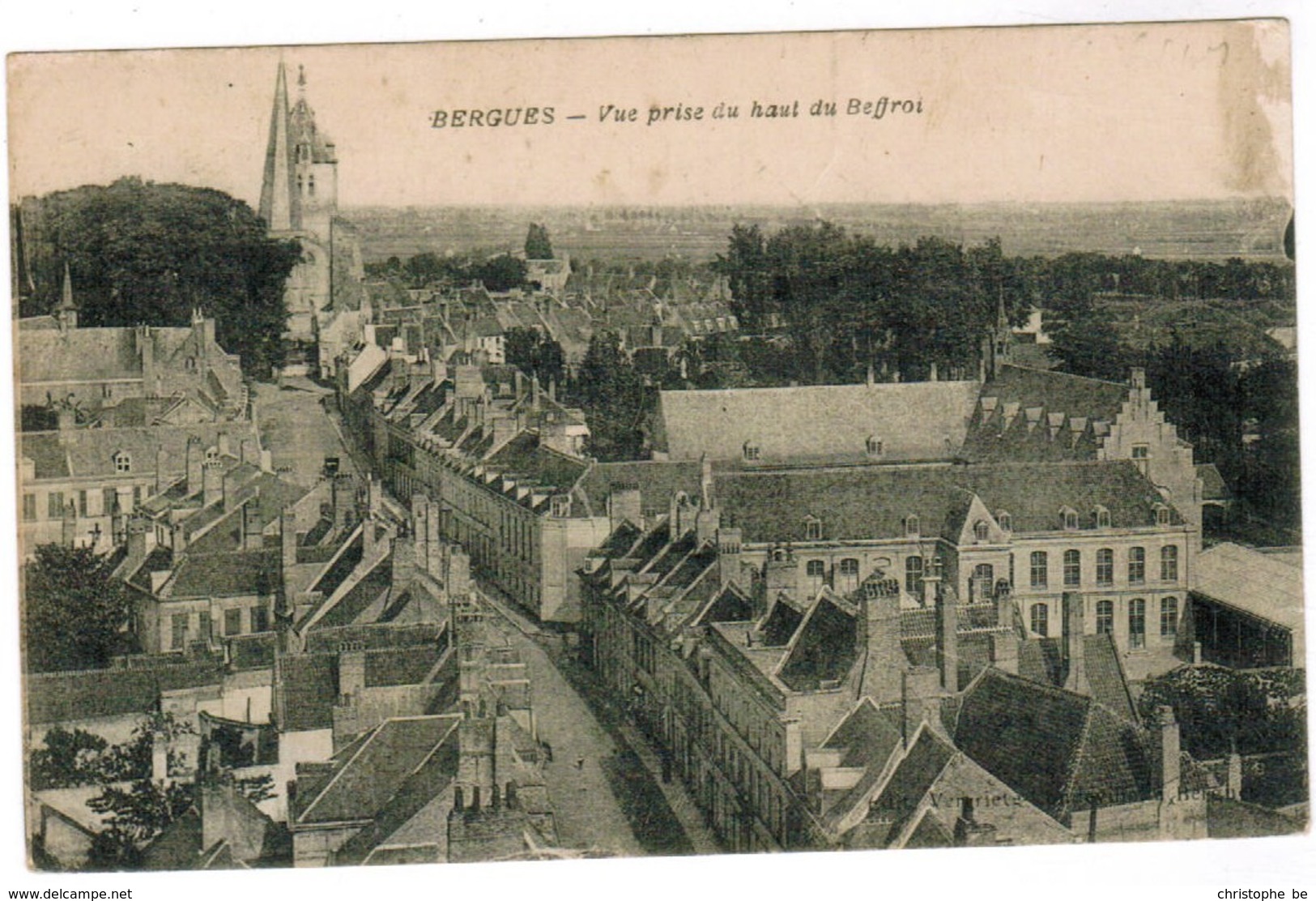 CPA, Bergues, Vue Prise Du Haut Du Beffroi (pk48212) - Bergues