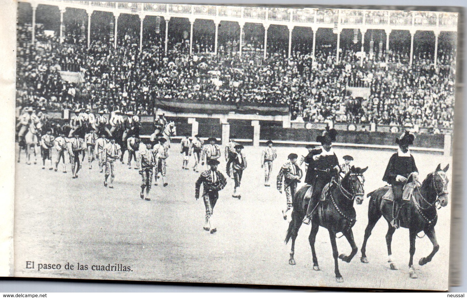 20 Postales De Corrida Completa De Toros + Entrada De Toros Valencia De 1928 - Corridas