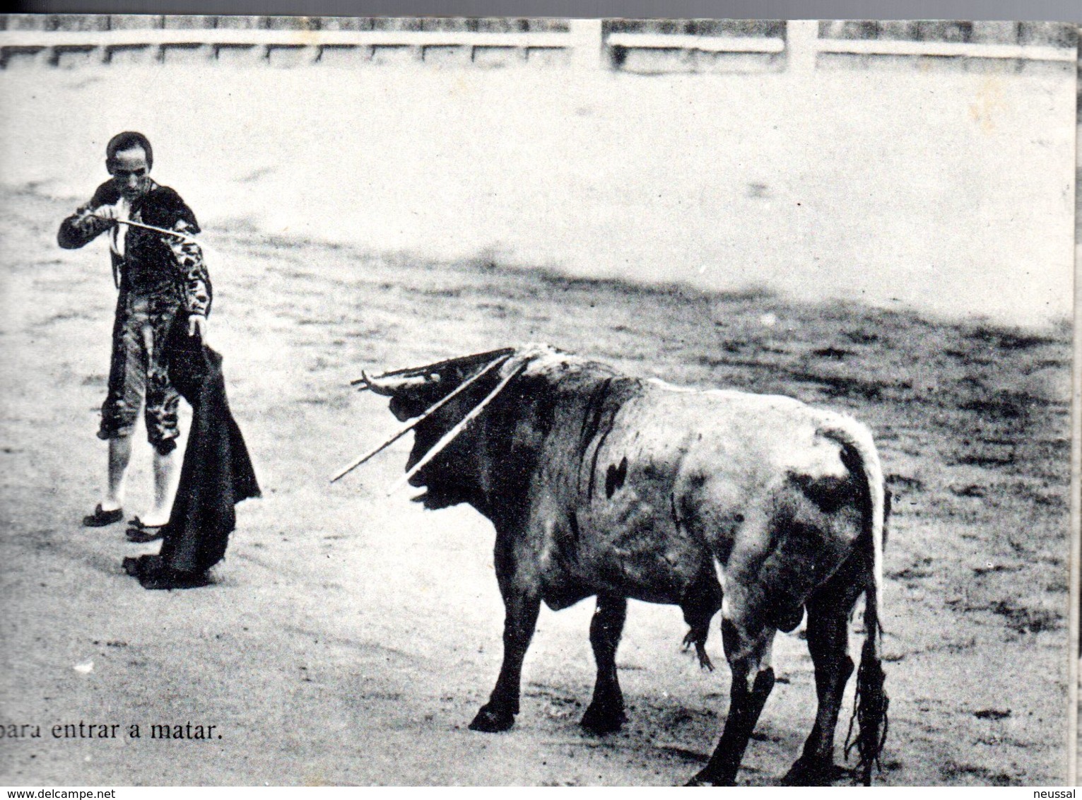 20 postales de corrida completa de Toros + entrada de toros valencia de 1928