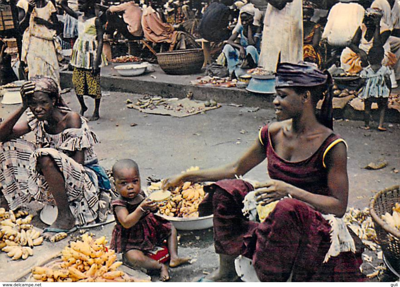 Afrique-CÔTE D'IVOIRE ABIDJAN Marchande De Bananes (bébé) ( - Editions  HOA-QUI 3282) *PRIX FIXE - Ivoorkust