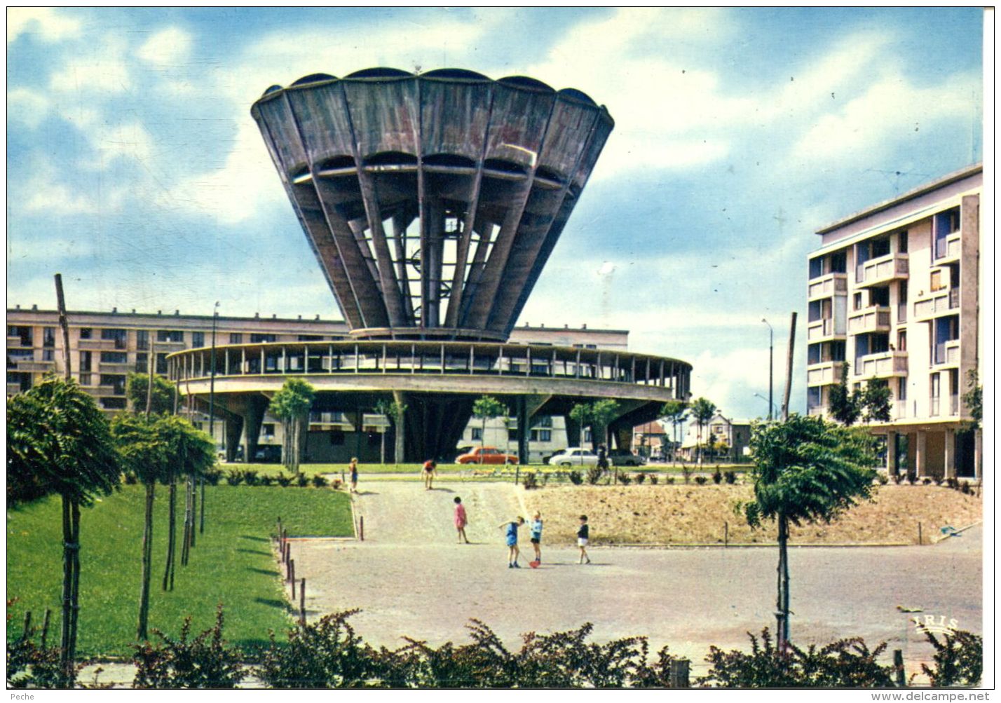 N°1231 A -cpsm Caen -la Guérinière- Le Château D'eau- - Caen