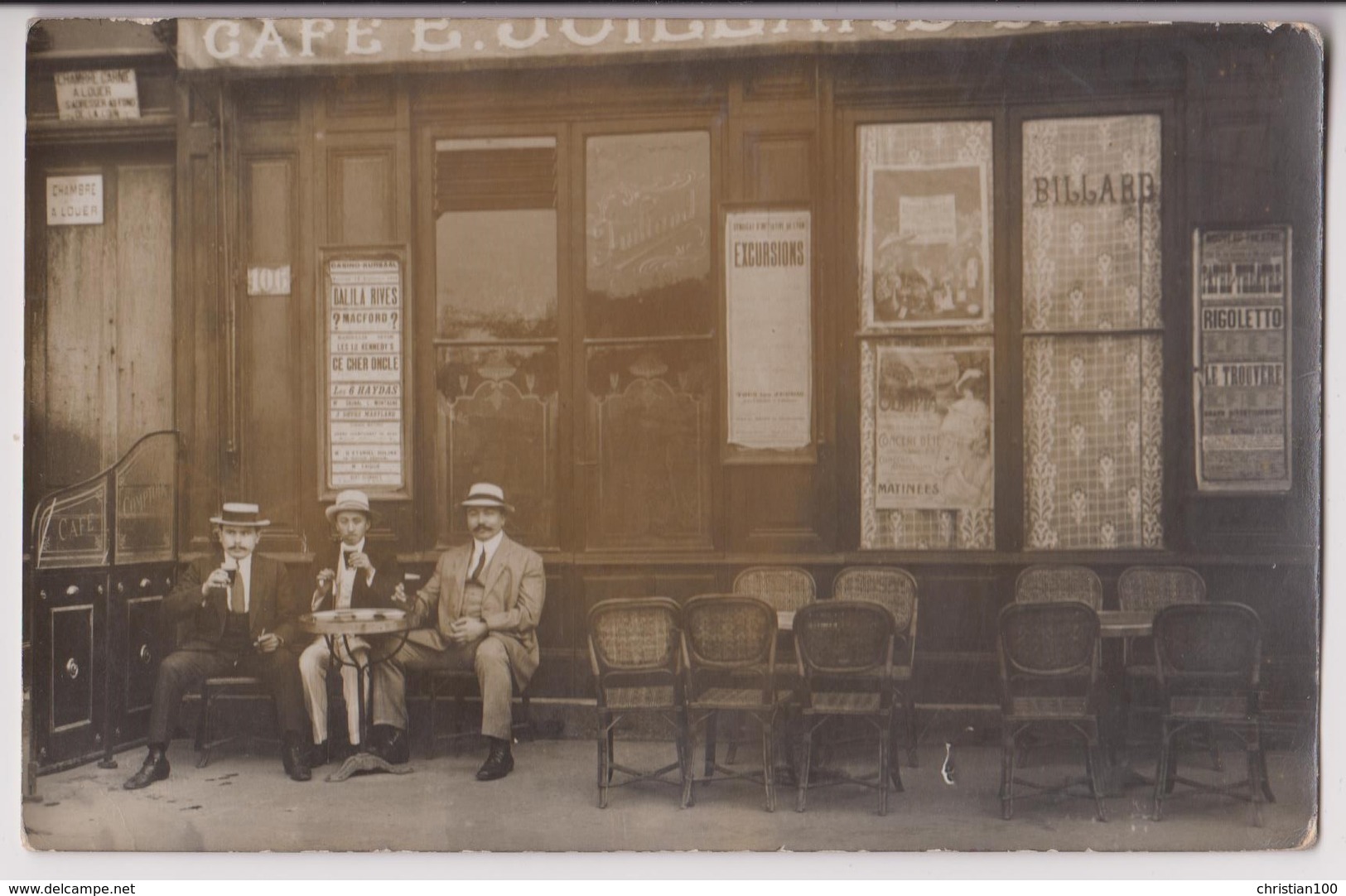 CARTE PHOTO : CAFE E. JUILLAND - COMPTOIR - BILLARD - AFFICHE DU SYNDICAT D'INITIATIVE DE LYON - EXCURSIONS - 2 SCANS - - A Identifier