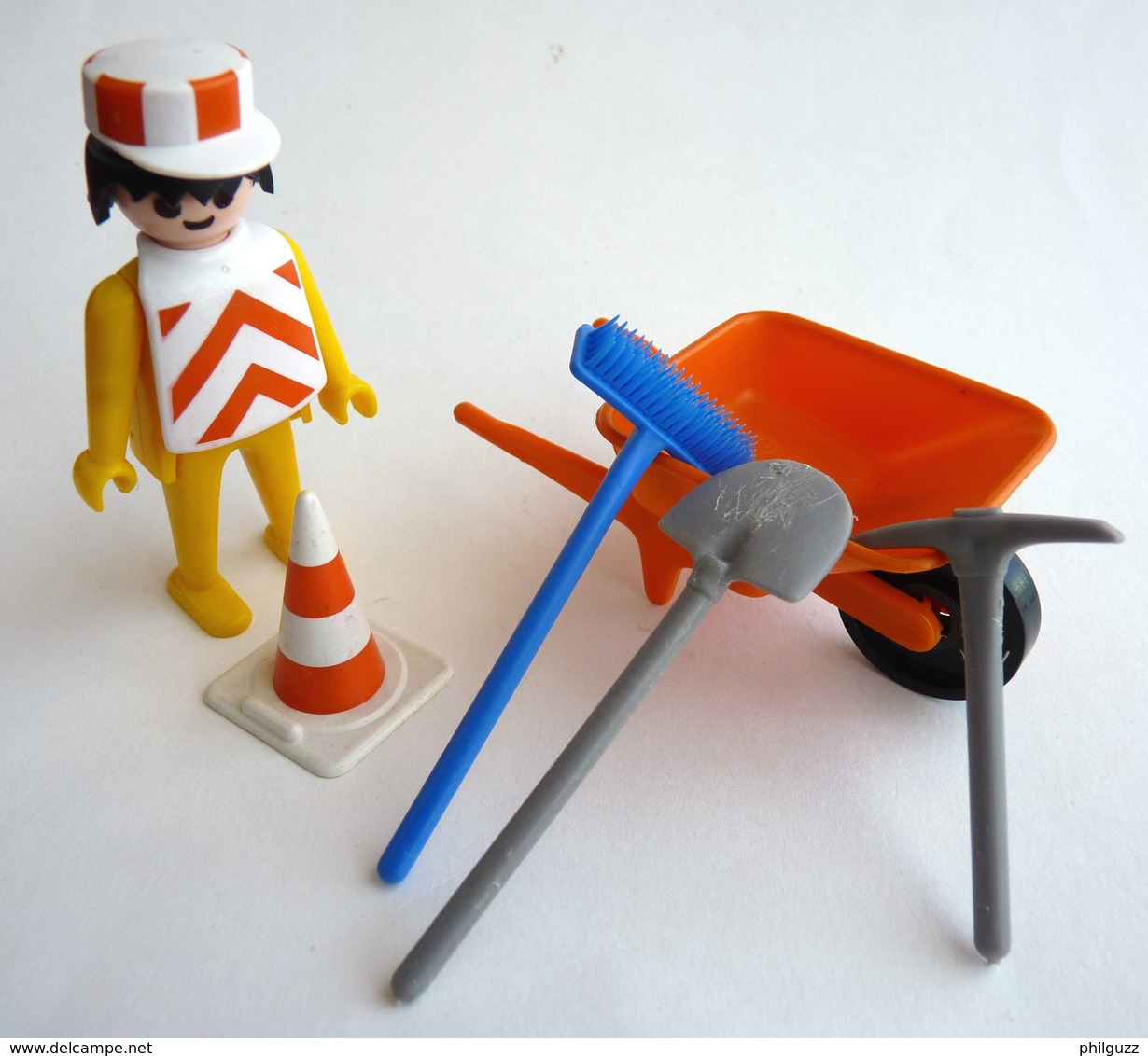 RARE PLAYMOBIL KLICKY 3313 OUVRIER ET BROUETTE En Loose 1975-76 - Playmobil