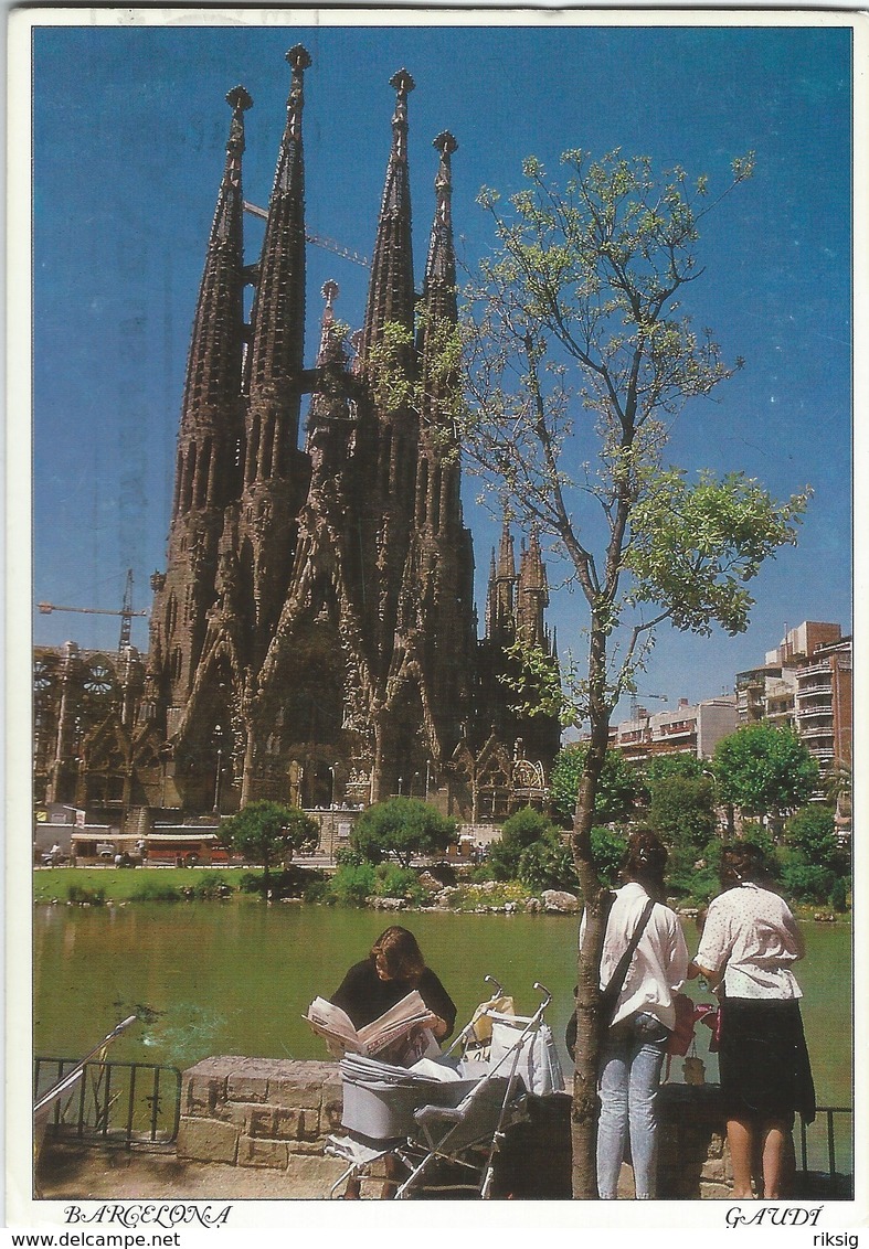 Barcelona - Gaudi.  Sent To Sweden.   Spain.  # 07725 - Barcelona