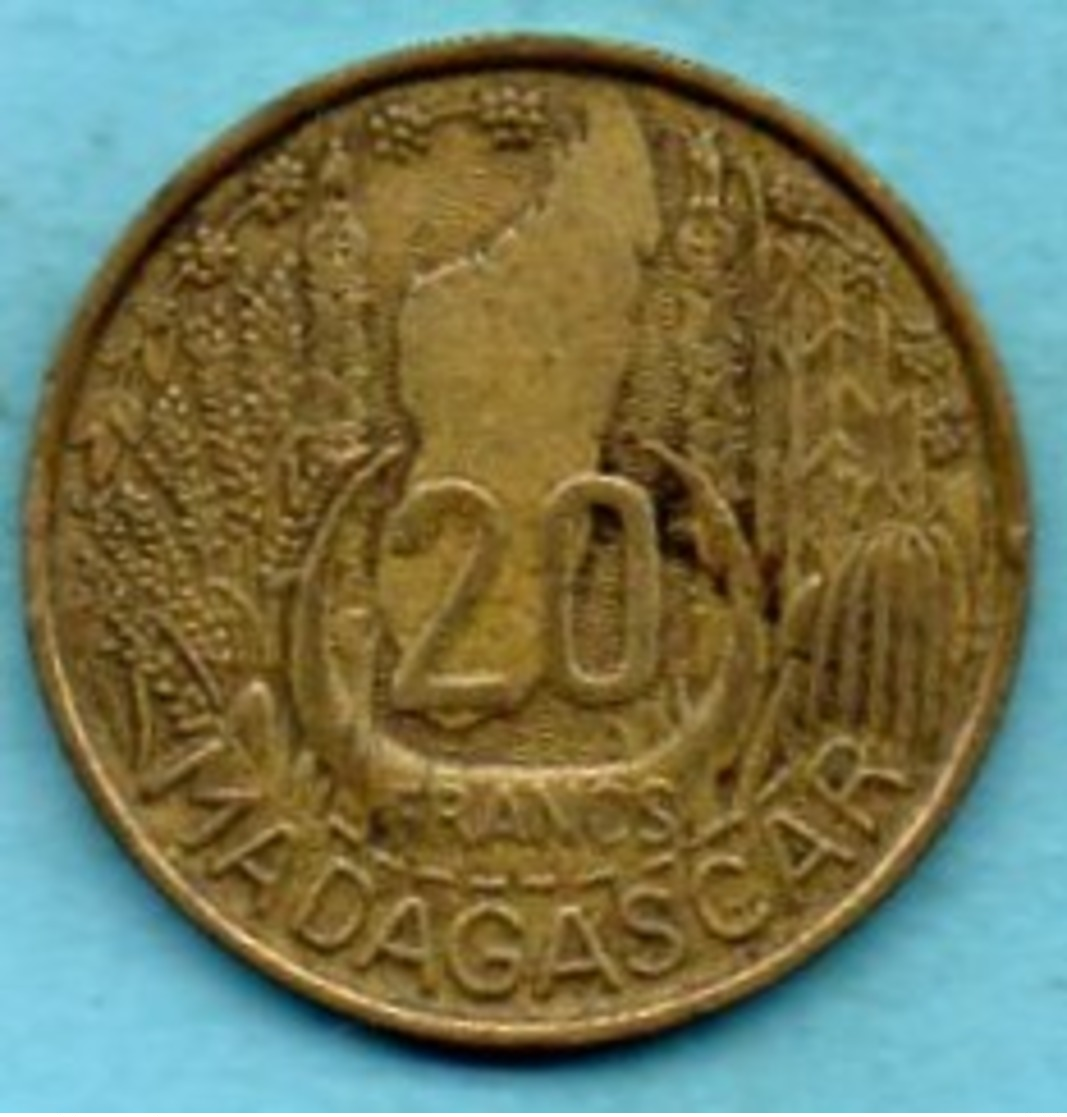 T1(r65)  FRENCH  MADAGASCAR   20 Francs 1953 - Madagascar