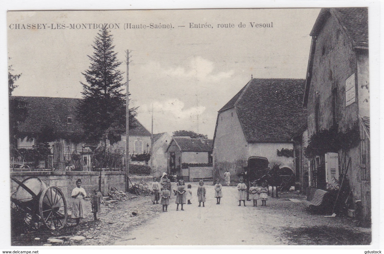 Haute-Saône - Chassey-les-Montbozon - Entrée, Route De Vesoul - Autres & Non Classés