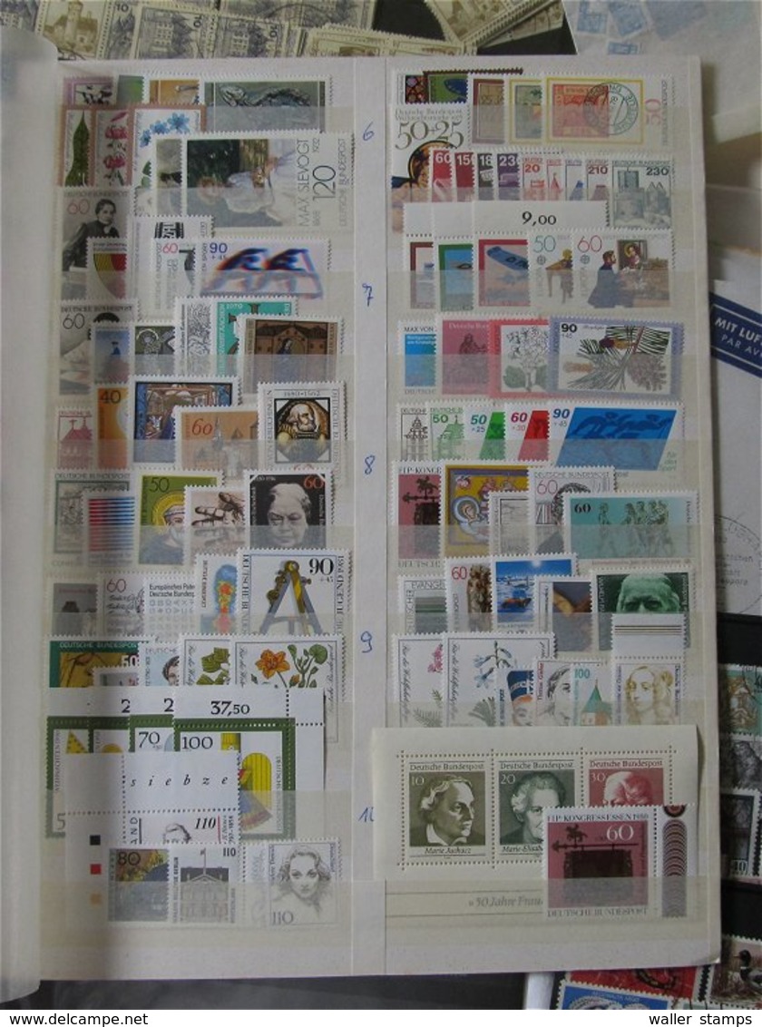 Lot With World Stamps - Vrac (min 1000 Timbres)