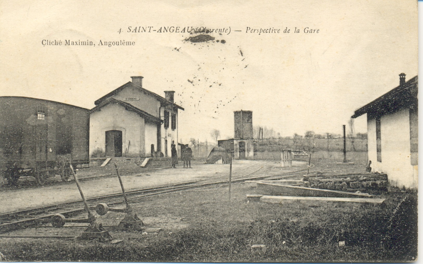 Saint-Angeau-Perspective De La Gare - Autres & Non Classés