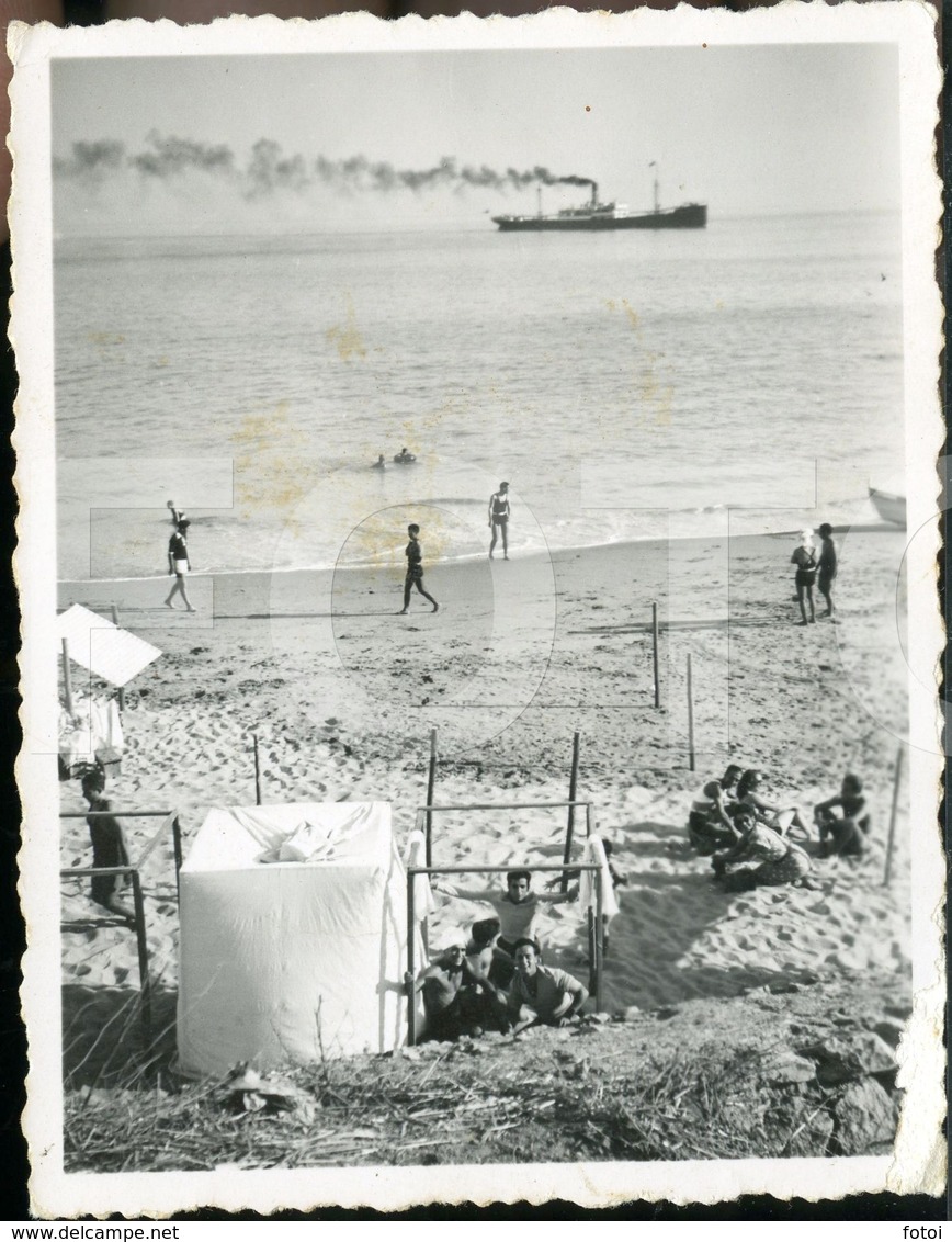 50s  ORIGINAL AMATEUR PHOTO FOTO CARVALHO ARAUJO NAVIO PRAIA PORTUGAL MAJORA - Schiffe