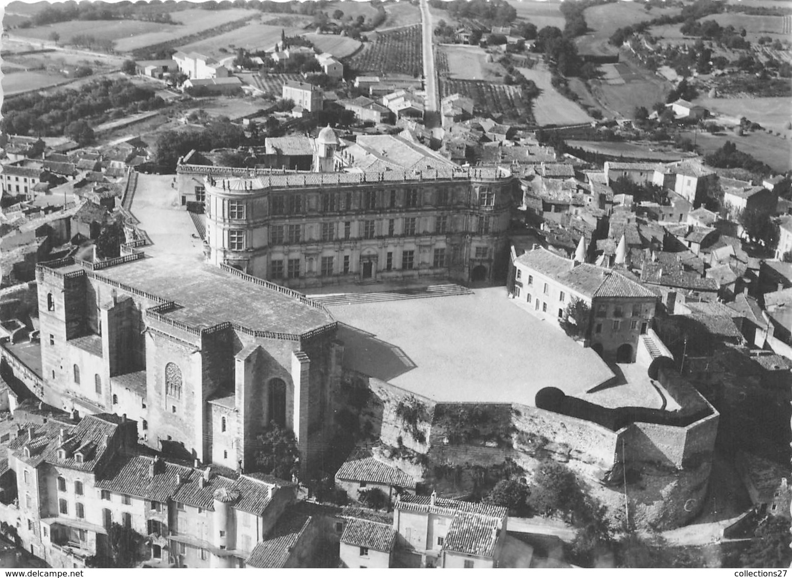 26-GRIGNAN-  VUE D'ENSEMBLE - Grignan