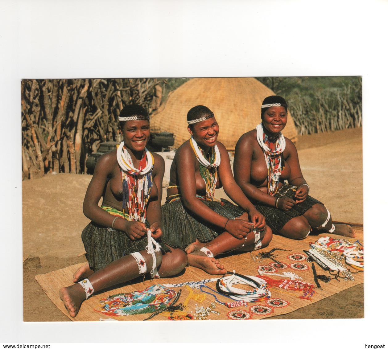 Language Of Beads ; Zululand , 3 Superbes Jeunes Femmes ...artisanat ...neuve - South Africa