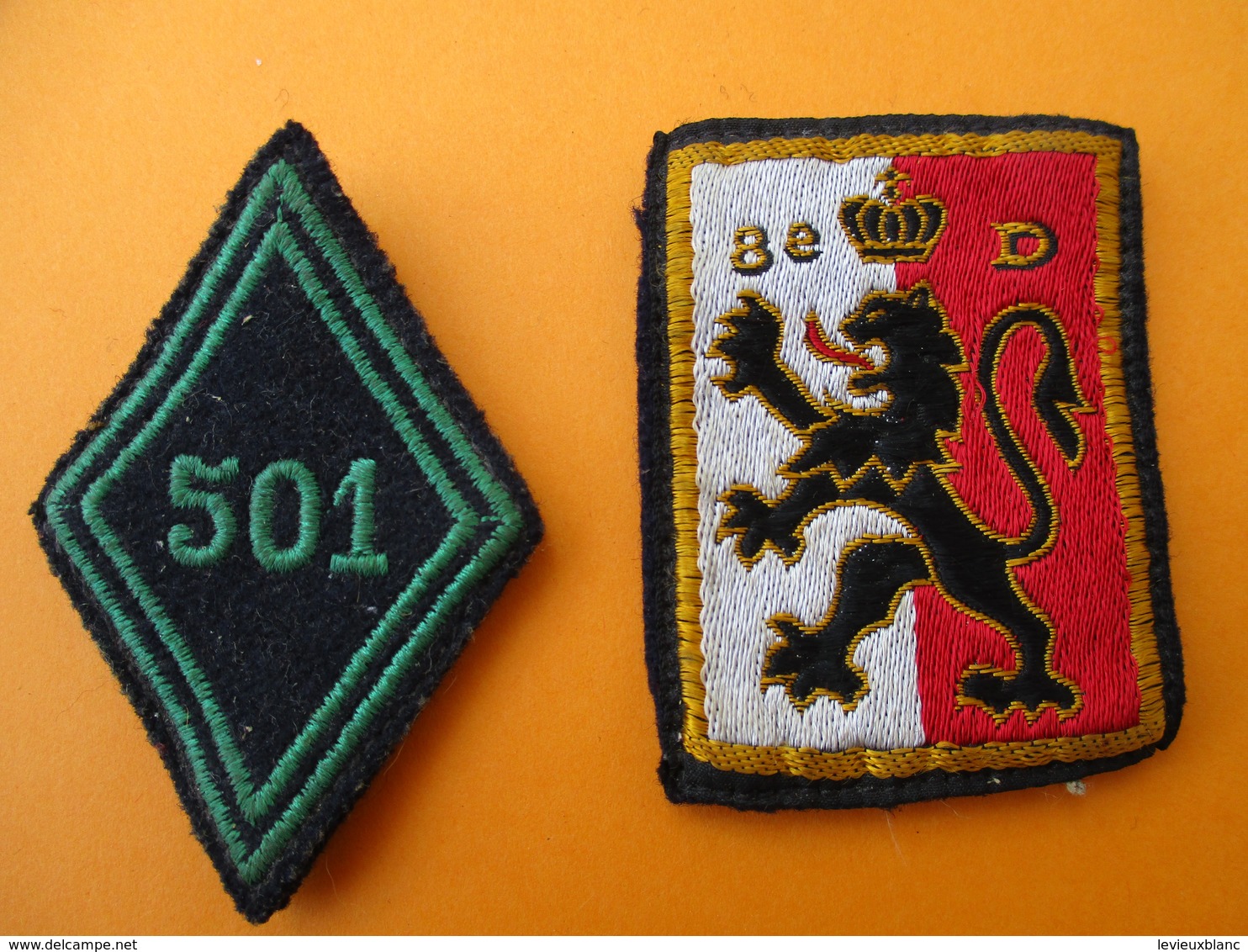 Militaria/2  Ecussons Tissu/ Lion  Origine à Déterminer/ 501éme De Chars De Combat/ Vers 1950-60      ET200 - Escudos En Tela