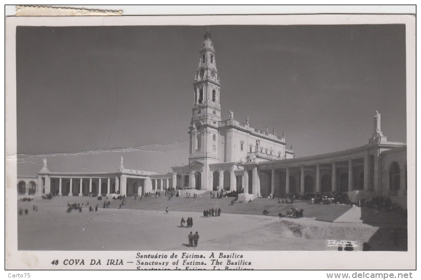 Portugal - Fatima - Santuario - Cova Da Iria - Basilica - Santarem