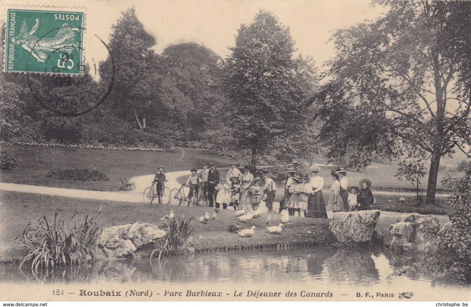 CPA Roubaix,  Parc Barbieux, Le Déjeuner Des Canards (pk47640) - Roubaix