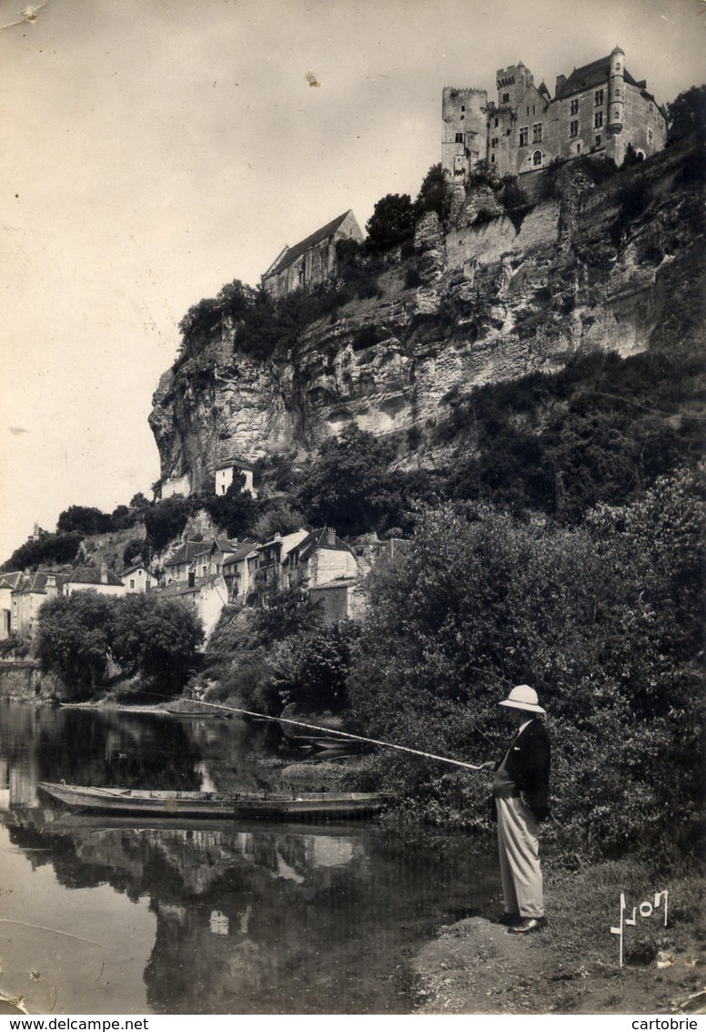 24 BEYNAC-ET-CAZENAC - La Dordogne Et Le Château - (pêcheur à La Ligne) - Autres & Non Classés