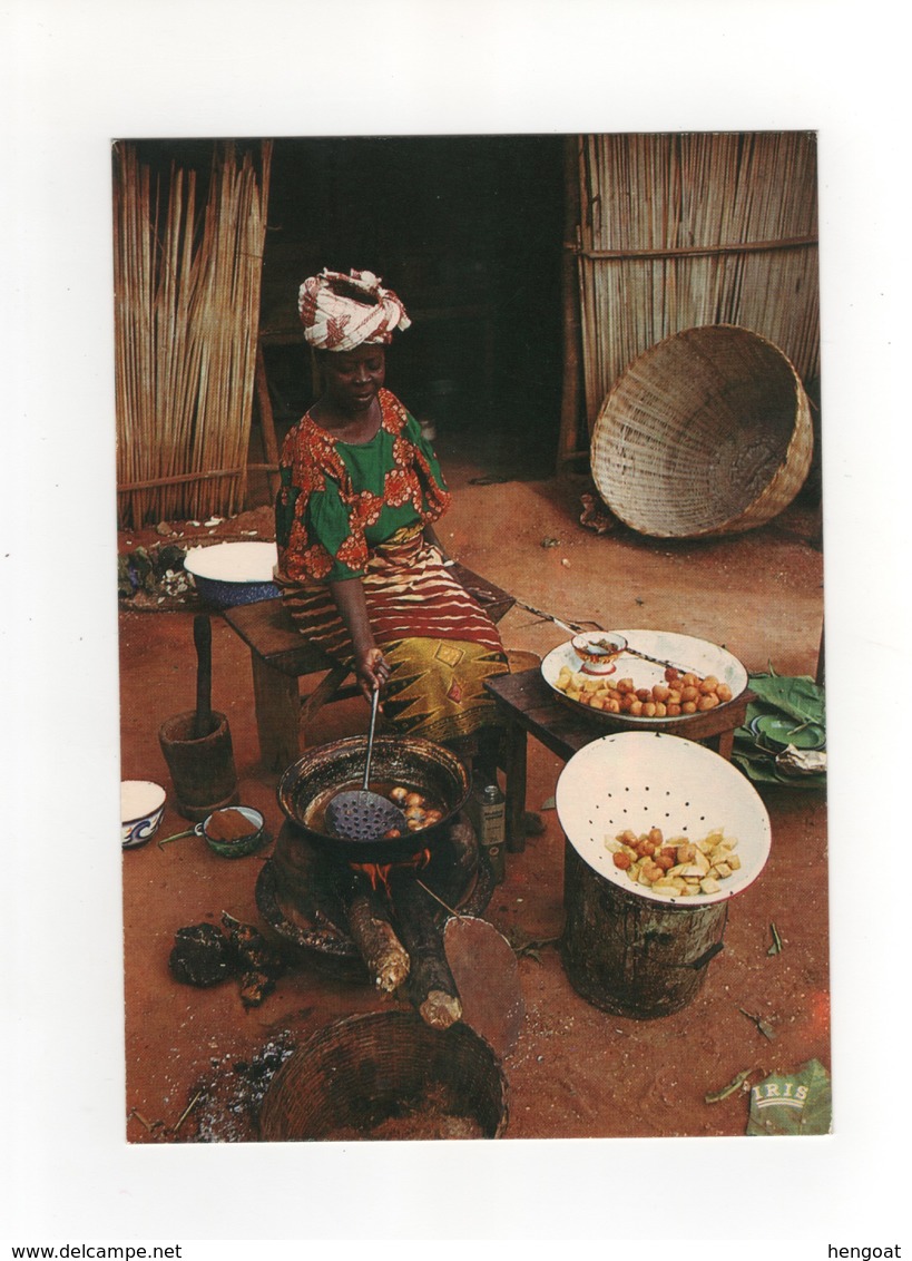 Afrique En Couleurs Carte Postale N° 7367  " Marchande De Beignets " , Neuve - Non Classés