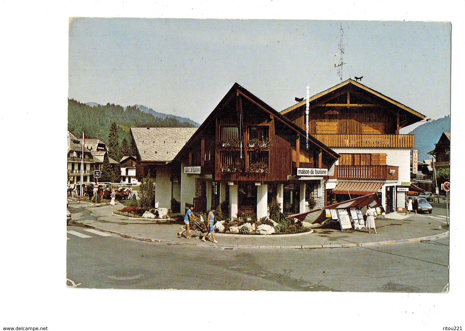 Cpm - 74 - MORZINE - LE NOUVEAU S.I. - 1985 - Maison TOURISME Disques Vidéo - Morzine