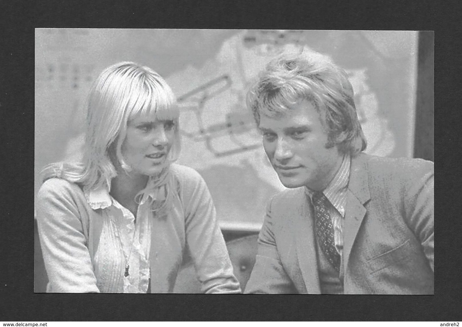 ARTISTES - ACTRICES DE CINÉMA ET CHANTEUSE  LA TRÈS JOLIE SYLVIE VARTAN ET JOHNNY HALLYDAY - Acteurs