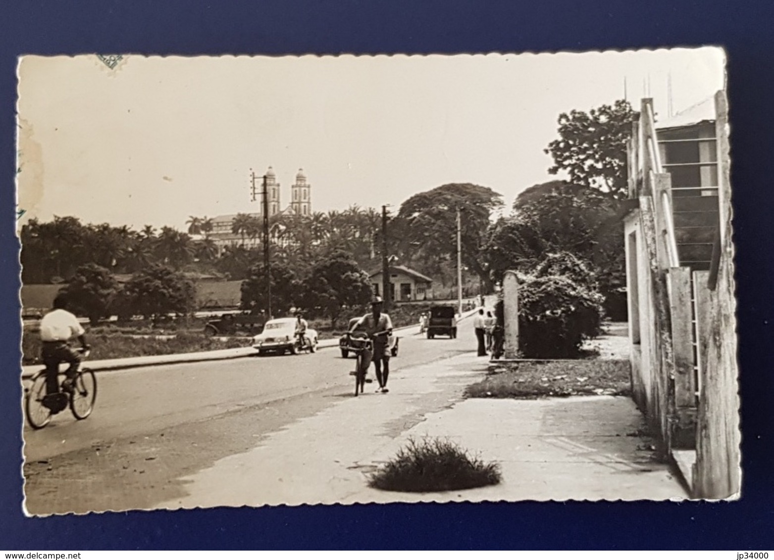 CAMEROUN - Douala Avenue Raymond Poincaré. Carte Animée - Cameroun