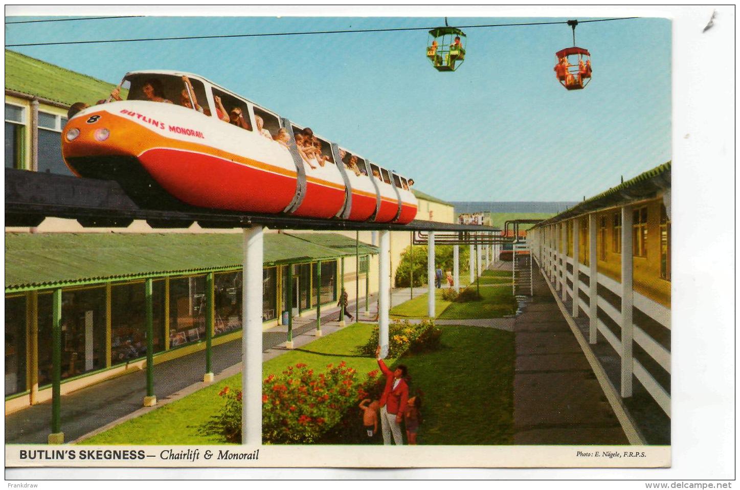 Postcard - Butlin's Skegness - Chairlift &amp; Monorail  - Posted 5th Aug 1980 Very Good - Non Classés