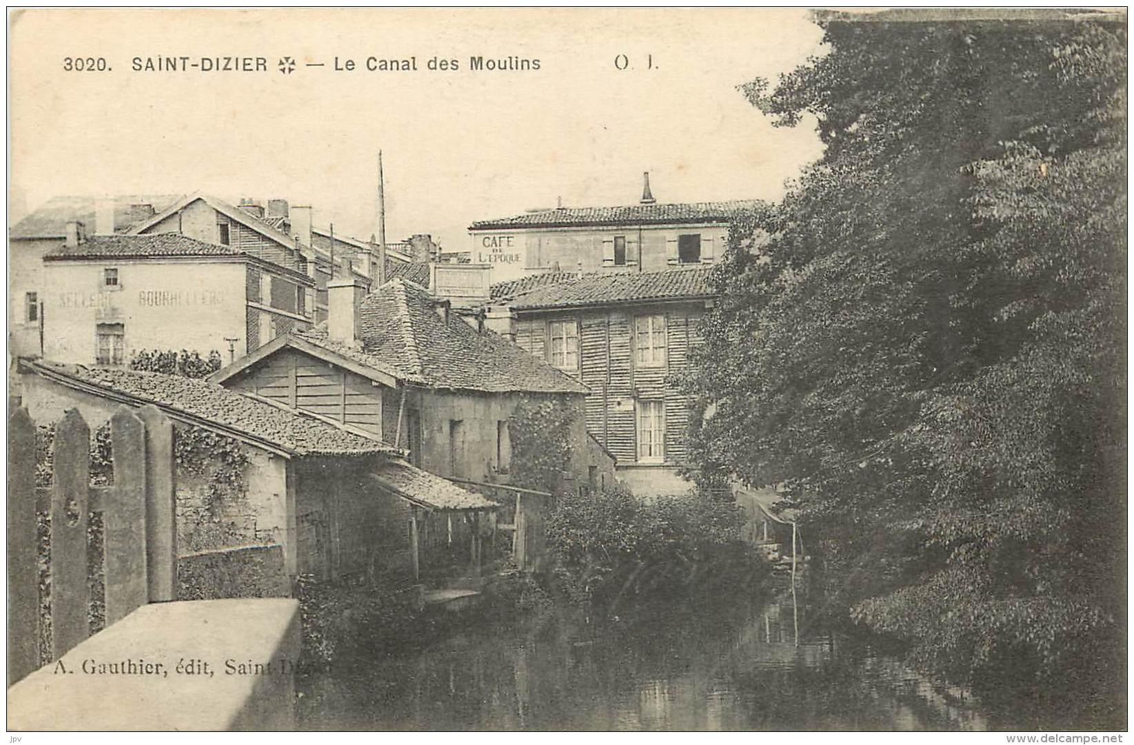 52 - SAINT DIZIER - Le Canal Des Moulins - Saint Dizier