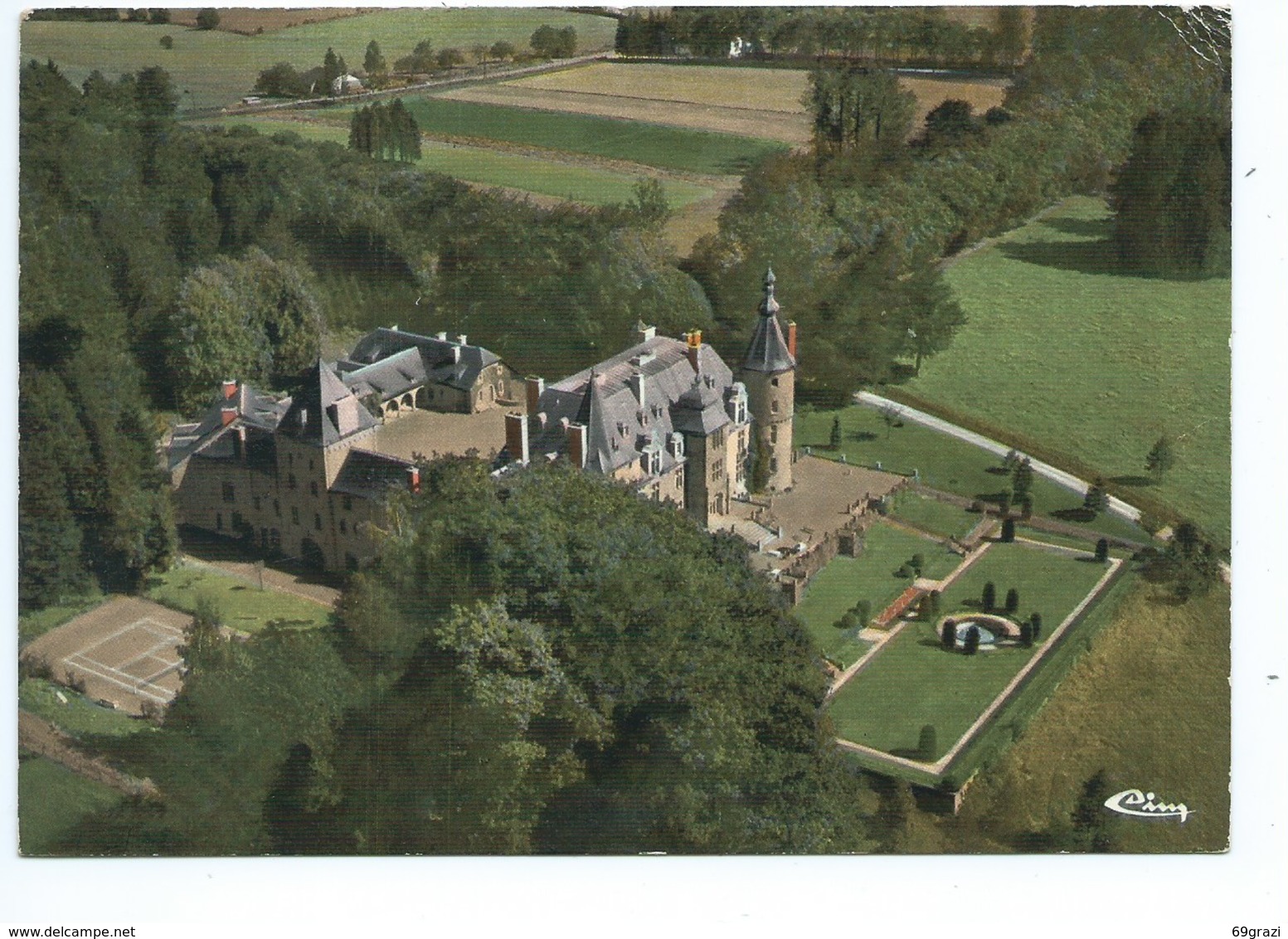 Assenois Vue Aérienne Le Château - Léglise