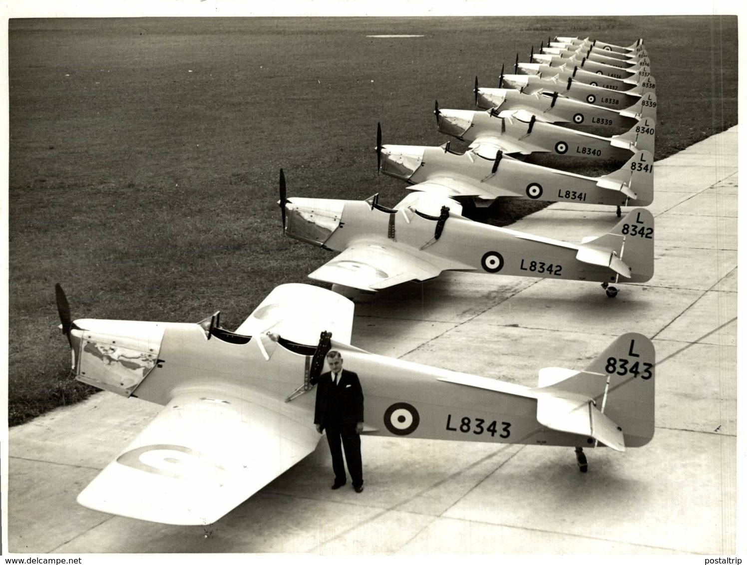 1938  RAF MILES MAGISTER   21 * 16  CM Aviation, AIRPLAIN, AVION AIRCRAFT - Aviación