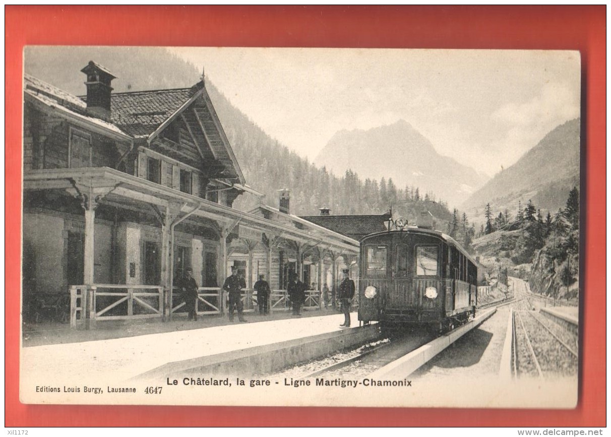 DA10-20 Ligne Martigny--Chamonix  La GARE Du Chatelard, ANIME Non Circulé. .Burgy 4647, Petite Trace De Colle Au Dos - Martigny