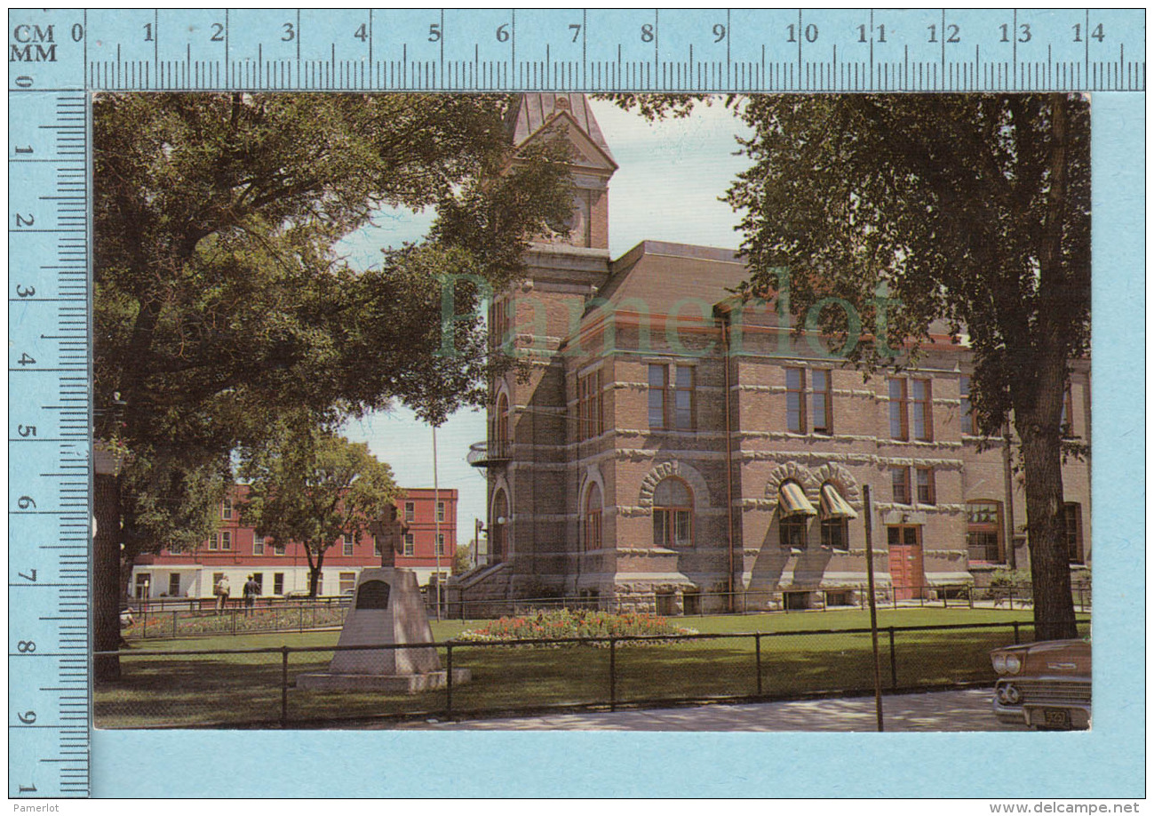 Brandon Manitoba Canada -The City Hall Amid - Postcard Carte Postale - Brandon