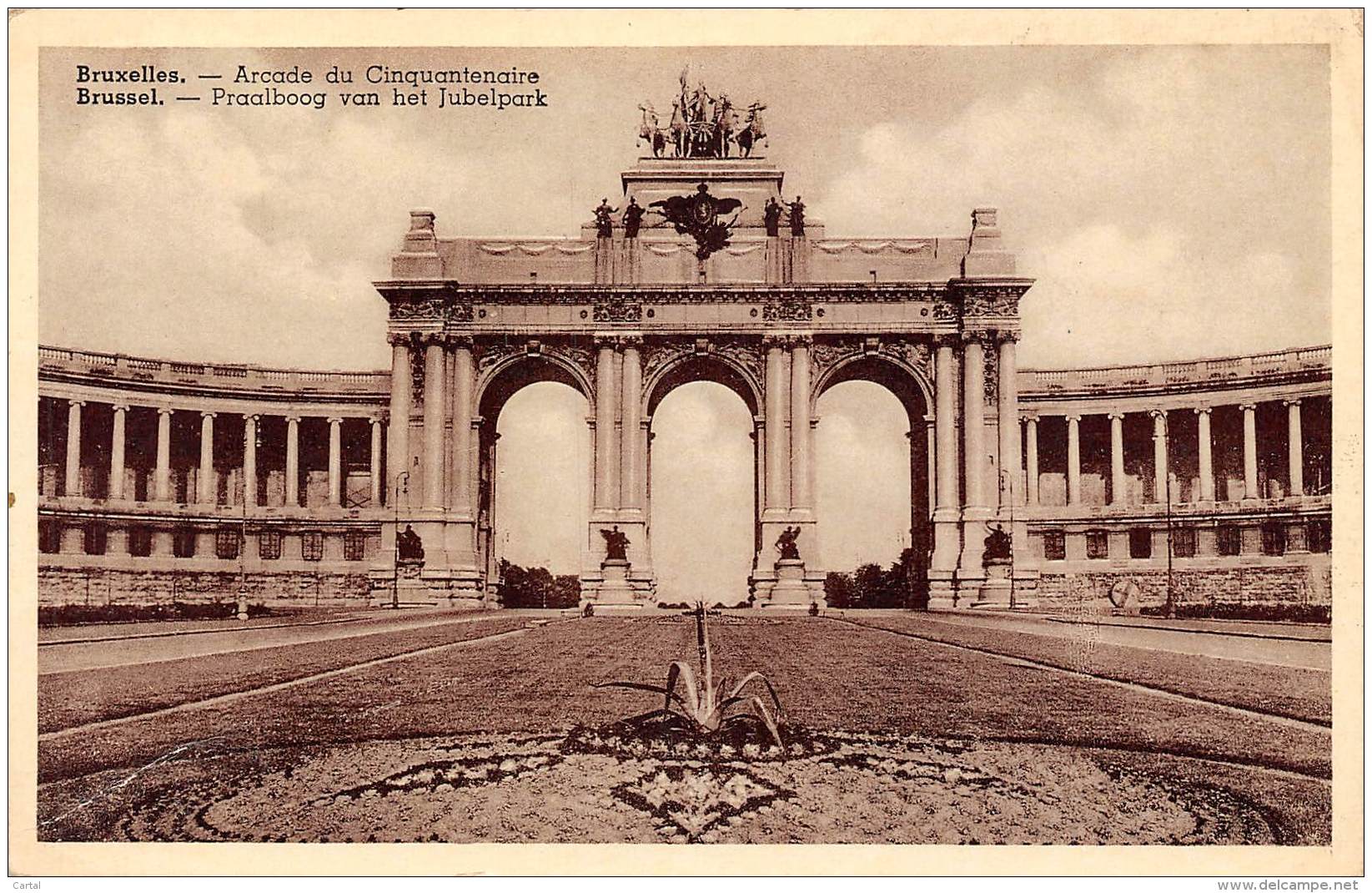 BRUXELLES - Arcade Du Cinquantenaire - Monuments, édifices