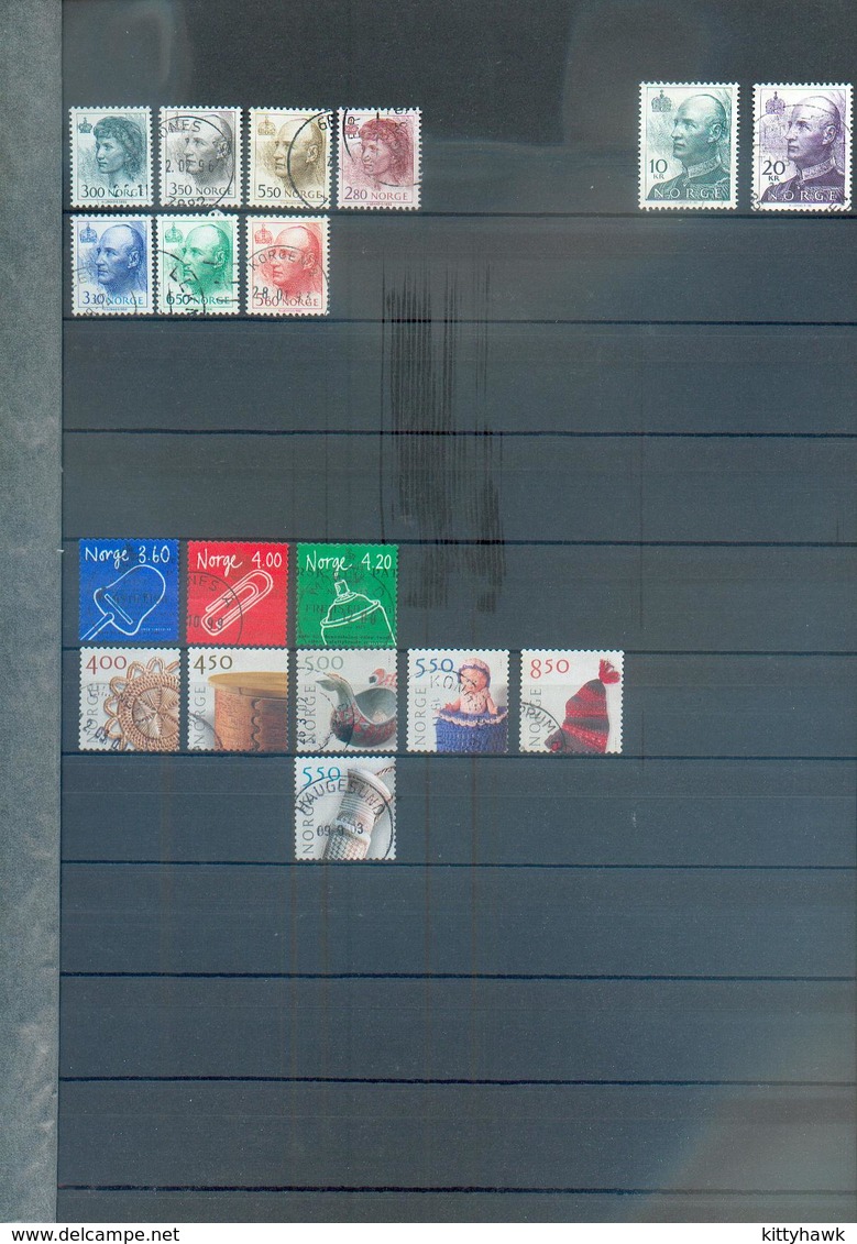 NORVEGE - petite collection en album comprenant environ 500 timbres dont 3 BF** et 4 carnets **